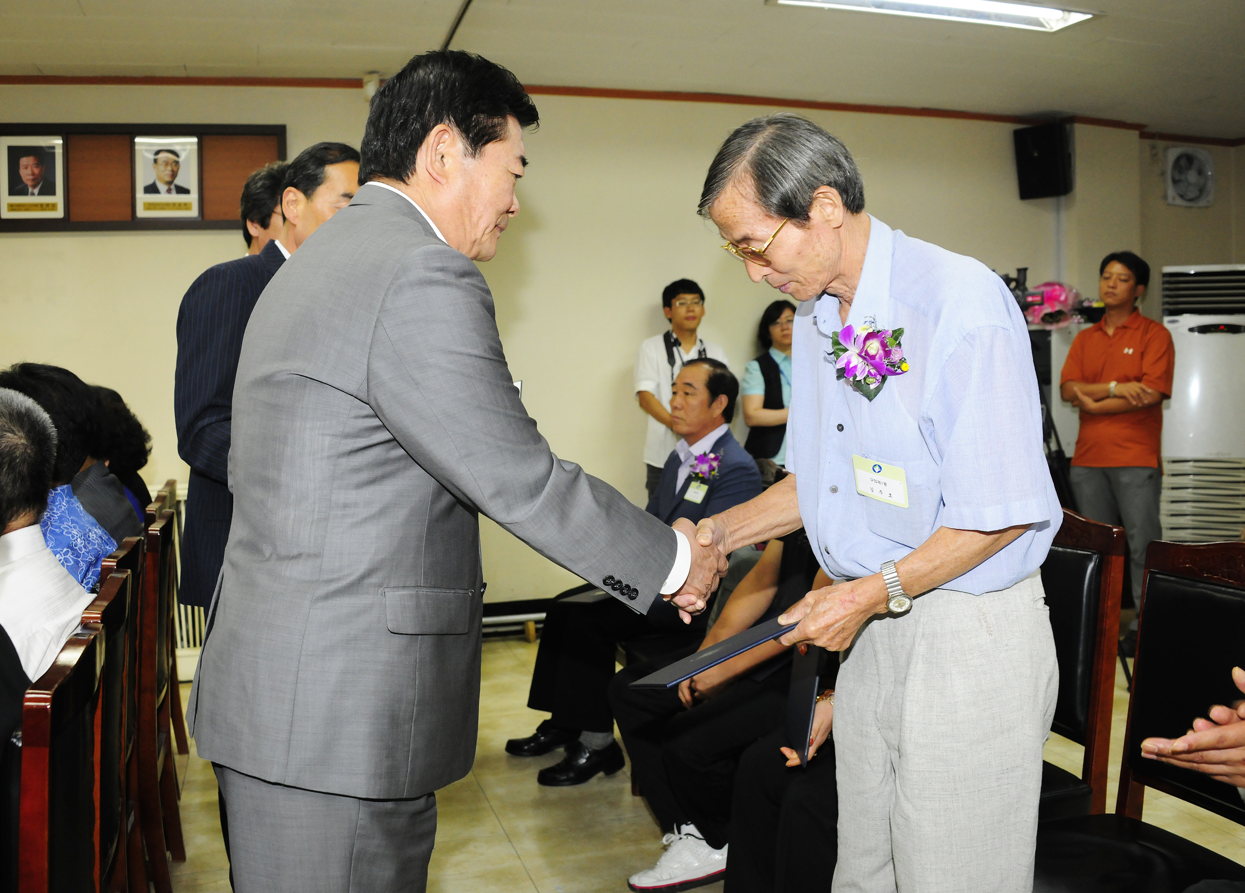 20110826-8월 정기구민표창 39618.JPG