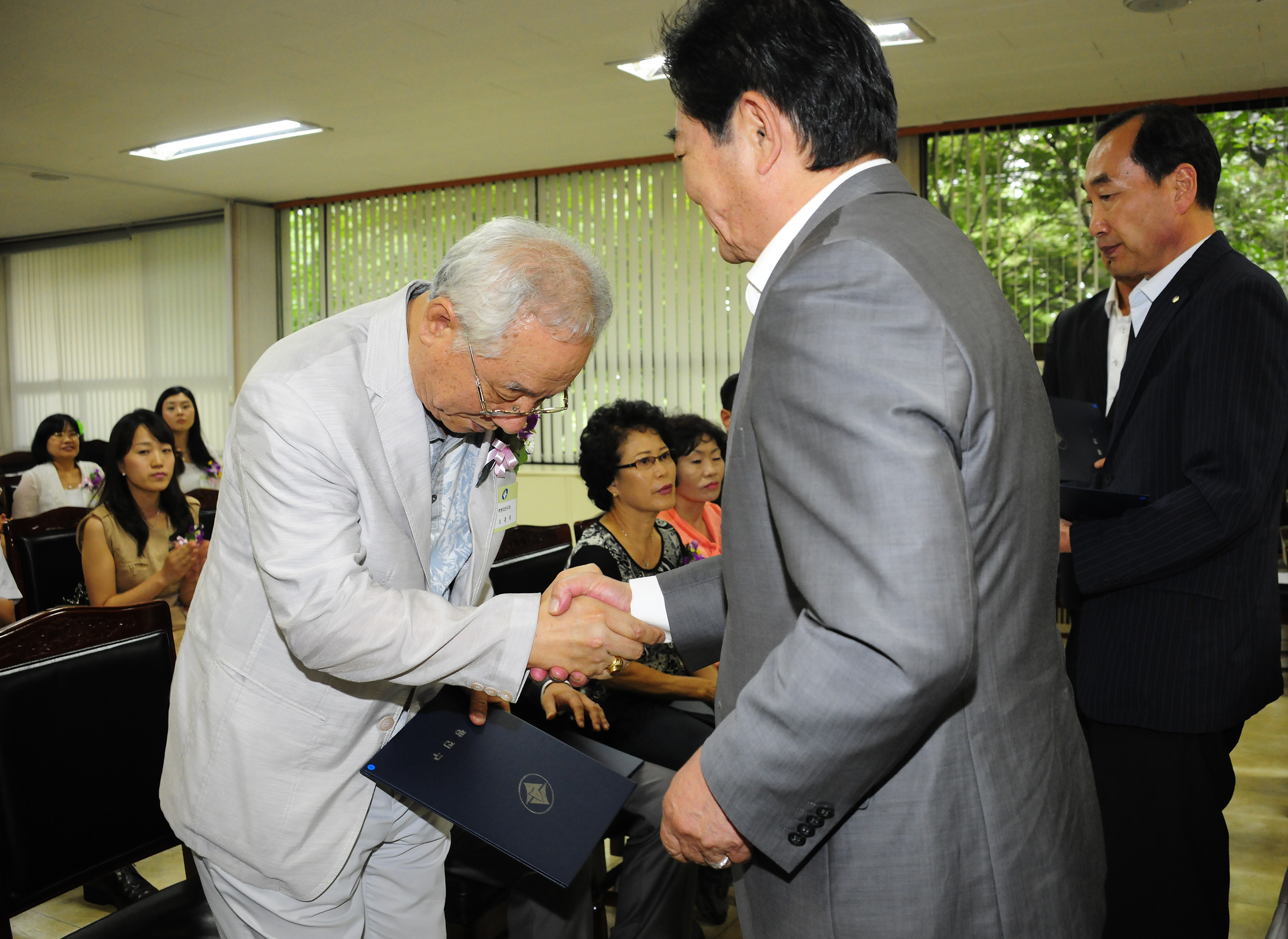 20110826-8월 정기구민표창 39558.JPG