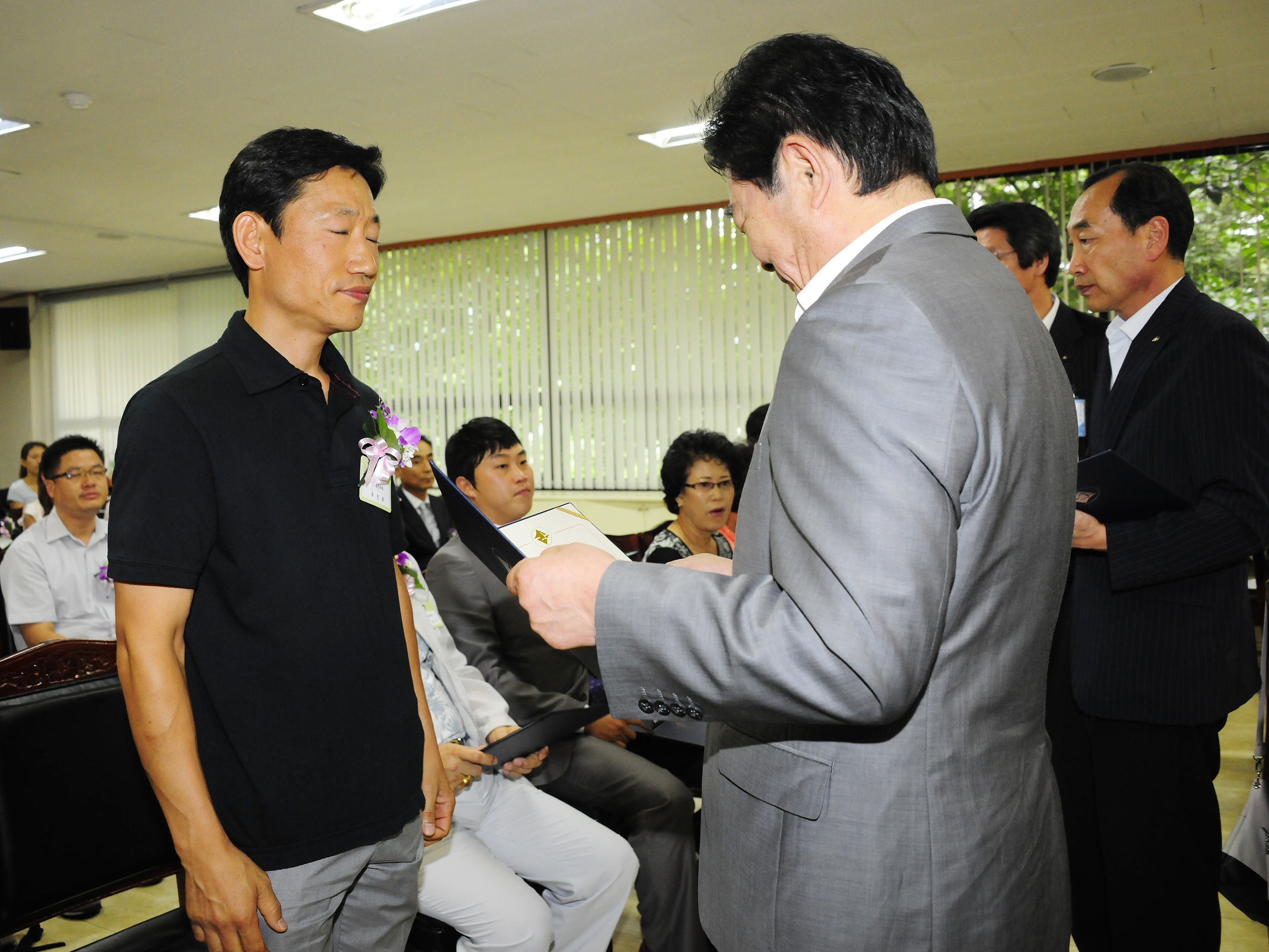 20110826-8월 정기구민표창 39559.JPG