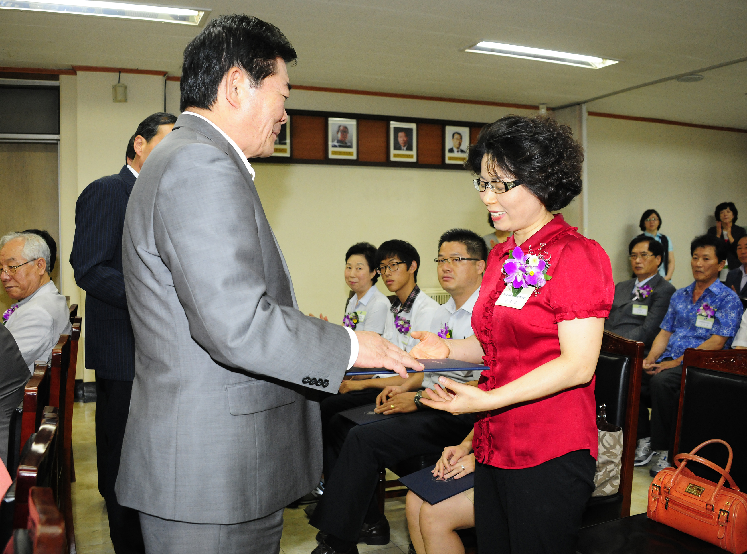 20110826-8월 정기구민표창 39575.JPG
