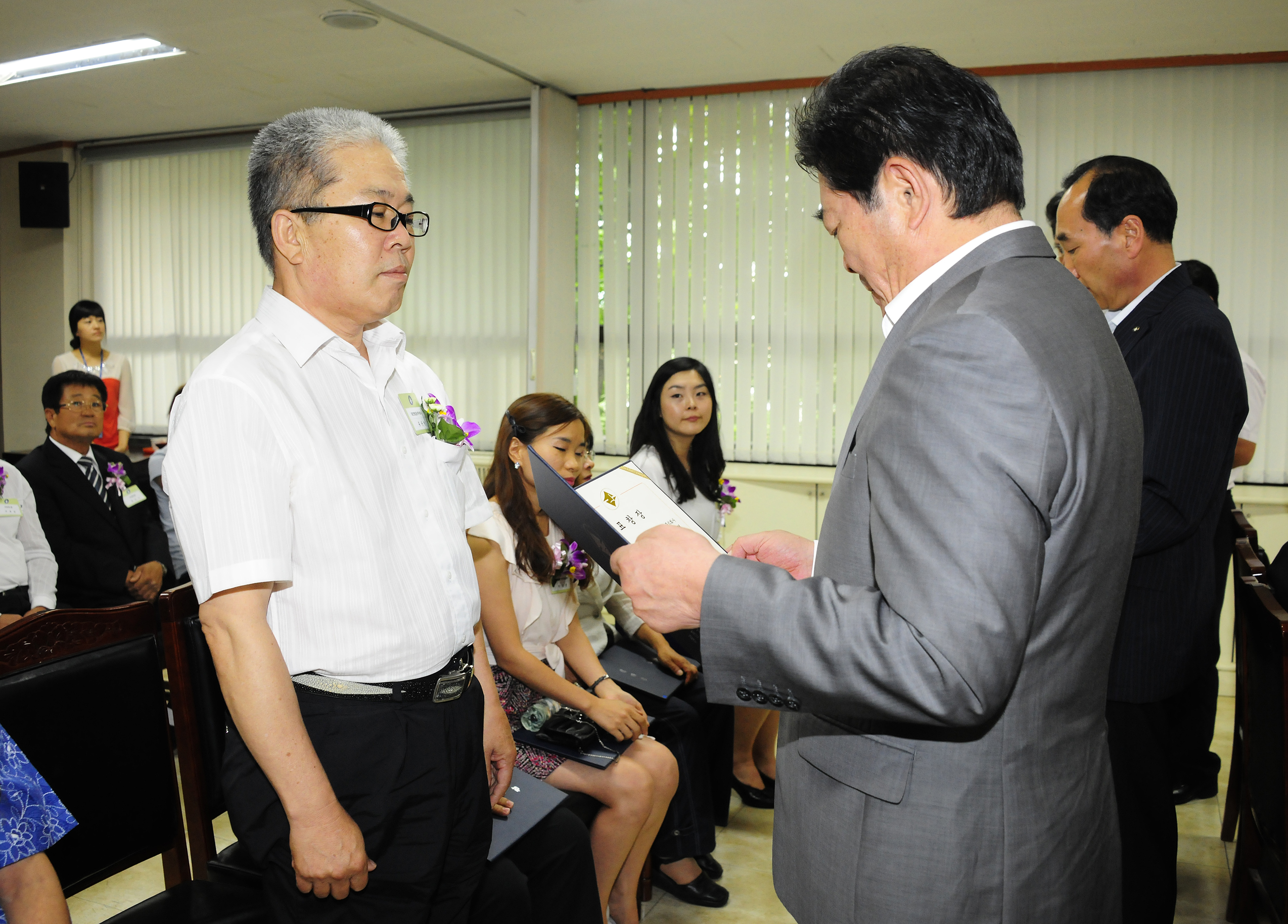 20110826-8월 정기구민표창 39592.JPG