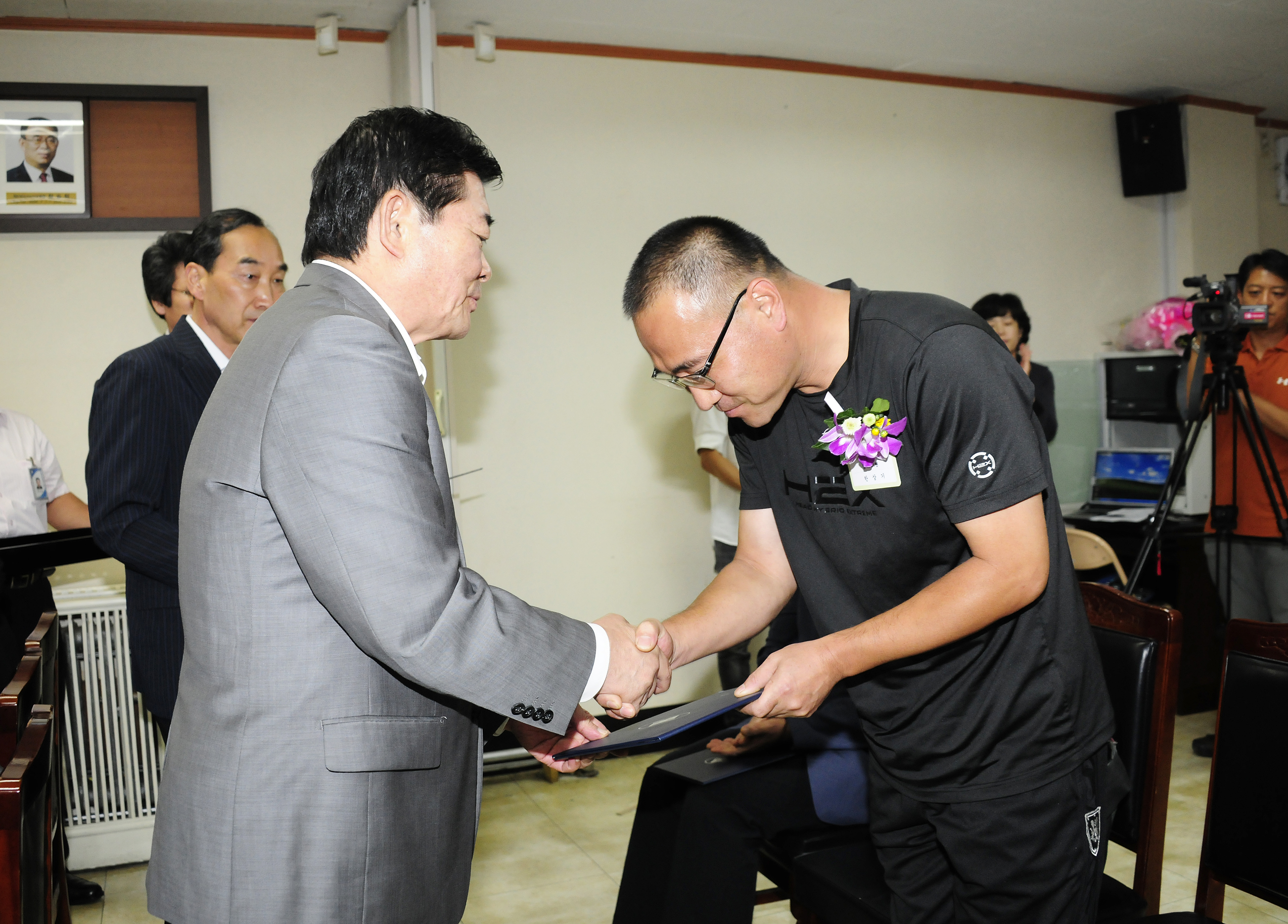 20110826-8월 정기구민표창 39612.JPG