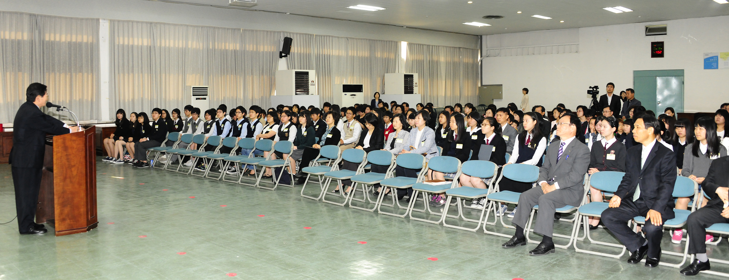 20110516-모범 청소년 표창-고등부 33938.JPG