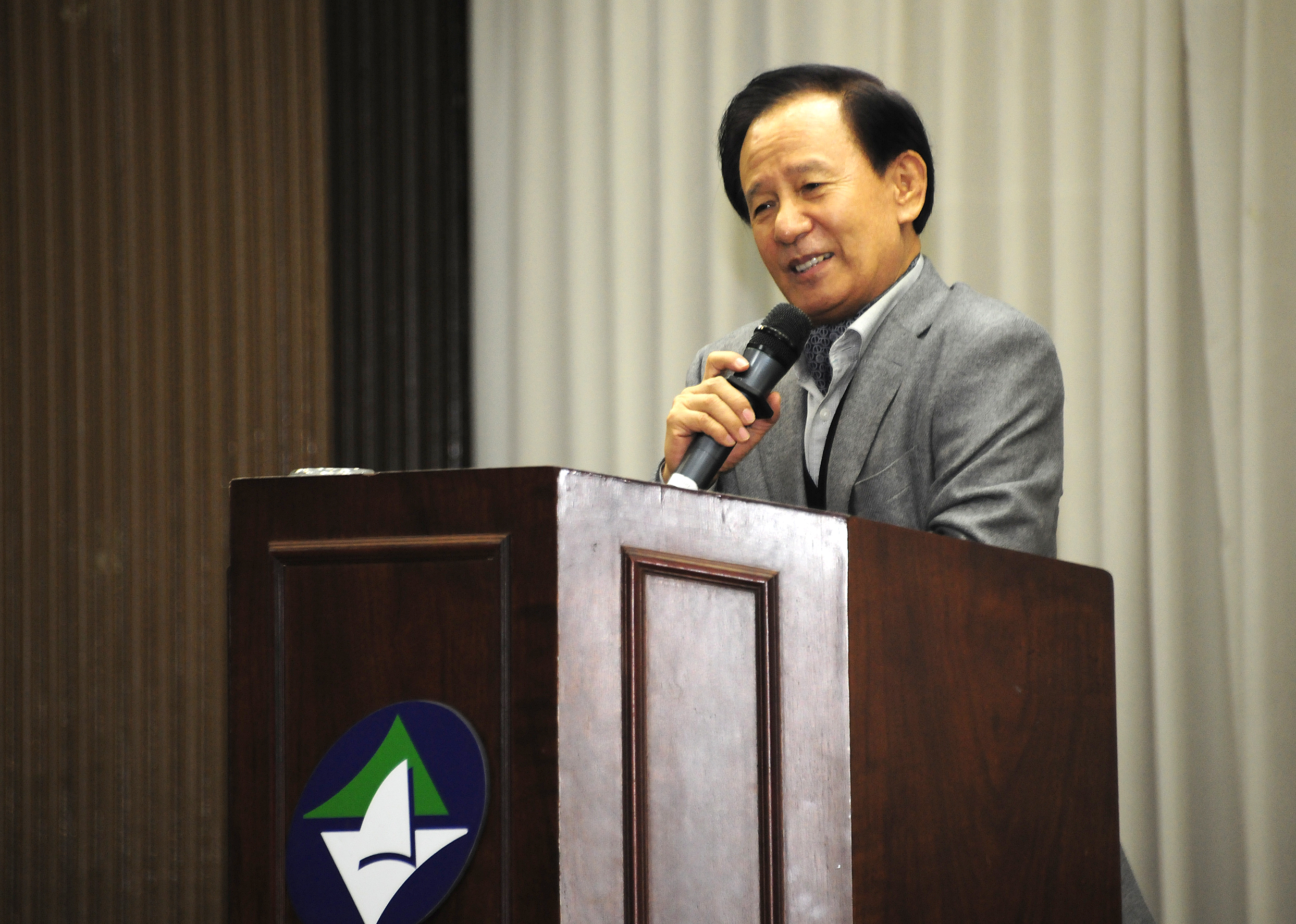 20111110-광나루 아카데미 8회차-강사 김홍신 43152.JPG