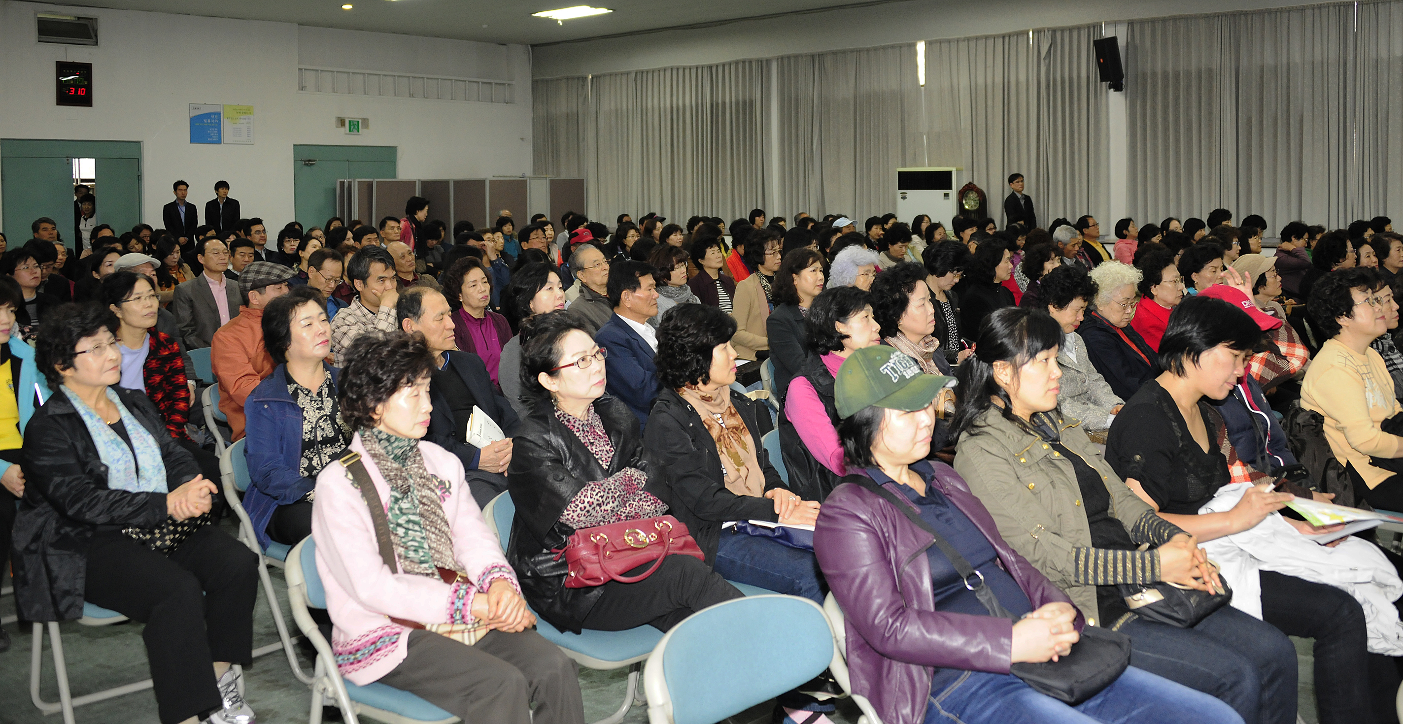 20111110-광나루 아카데미 8회차-강사 김홍신 43143.JPG