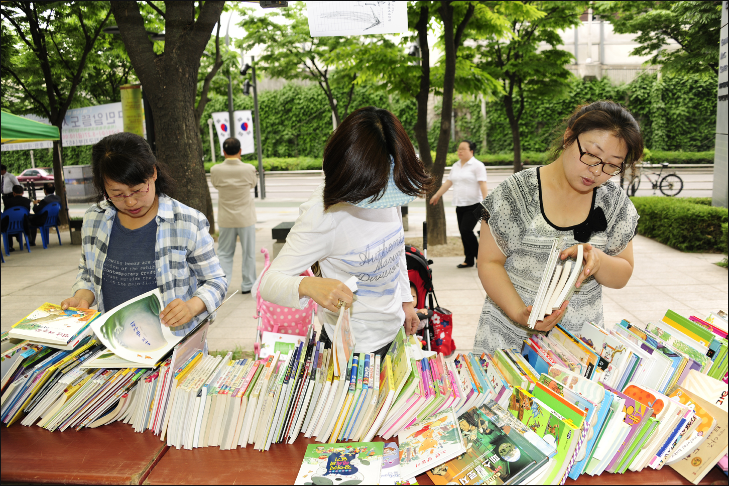 20110525-광진구민의 날 -알뜰도서 교환시장 35011.JPG
