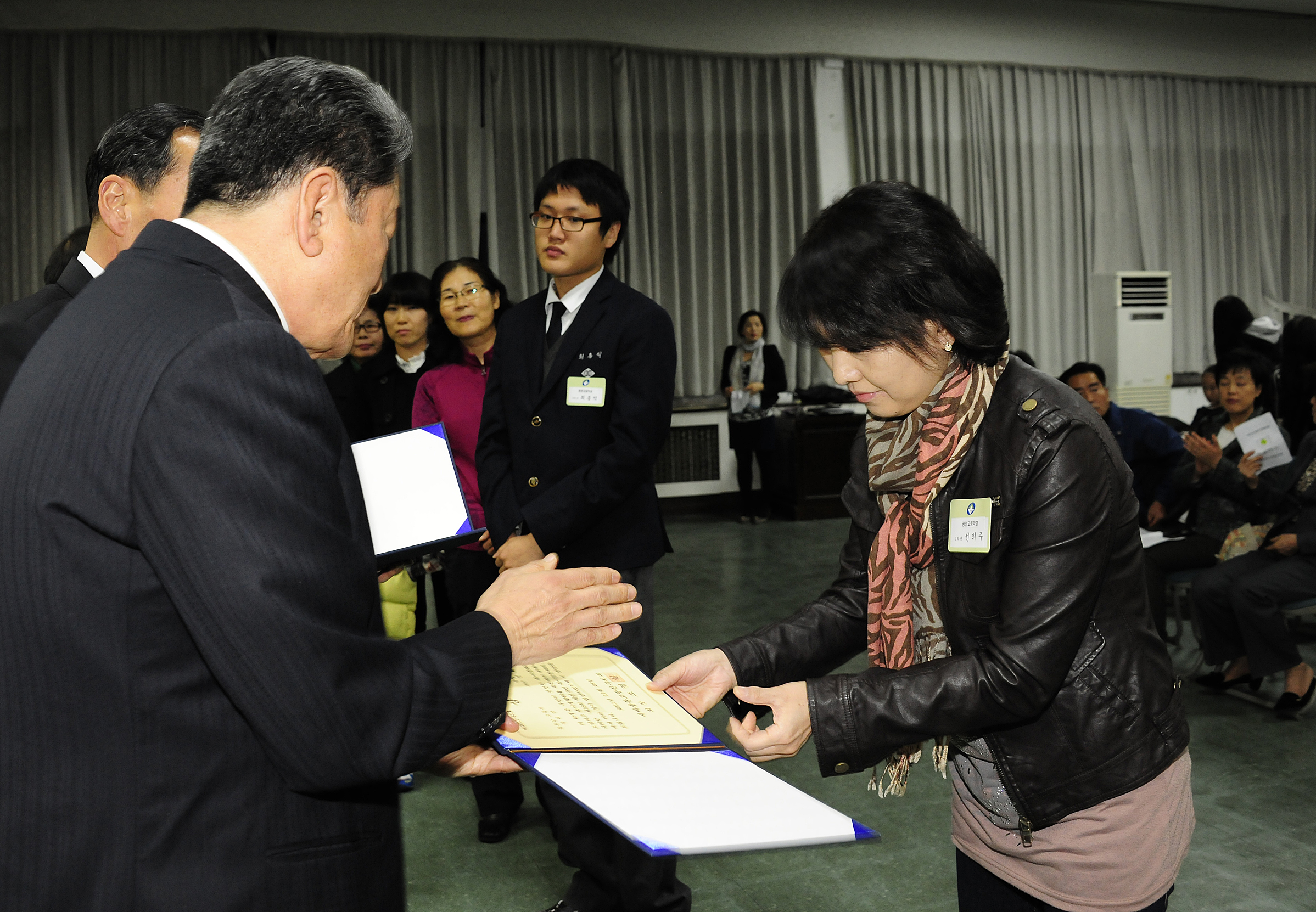 20111128-새마을문고 제16회 광진구민 독서경진대회 시상식 43638.JPG