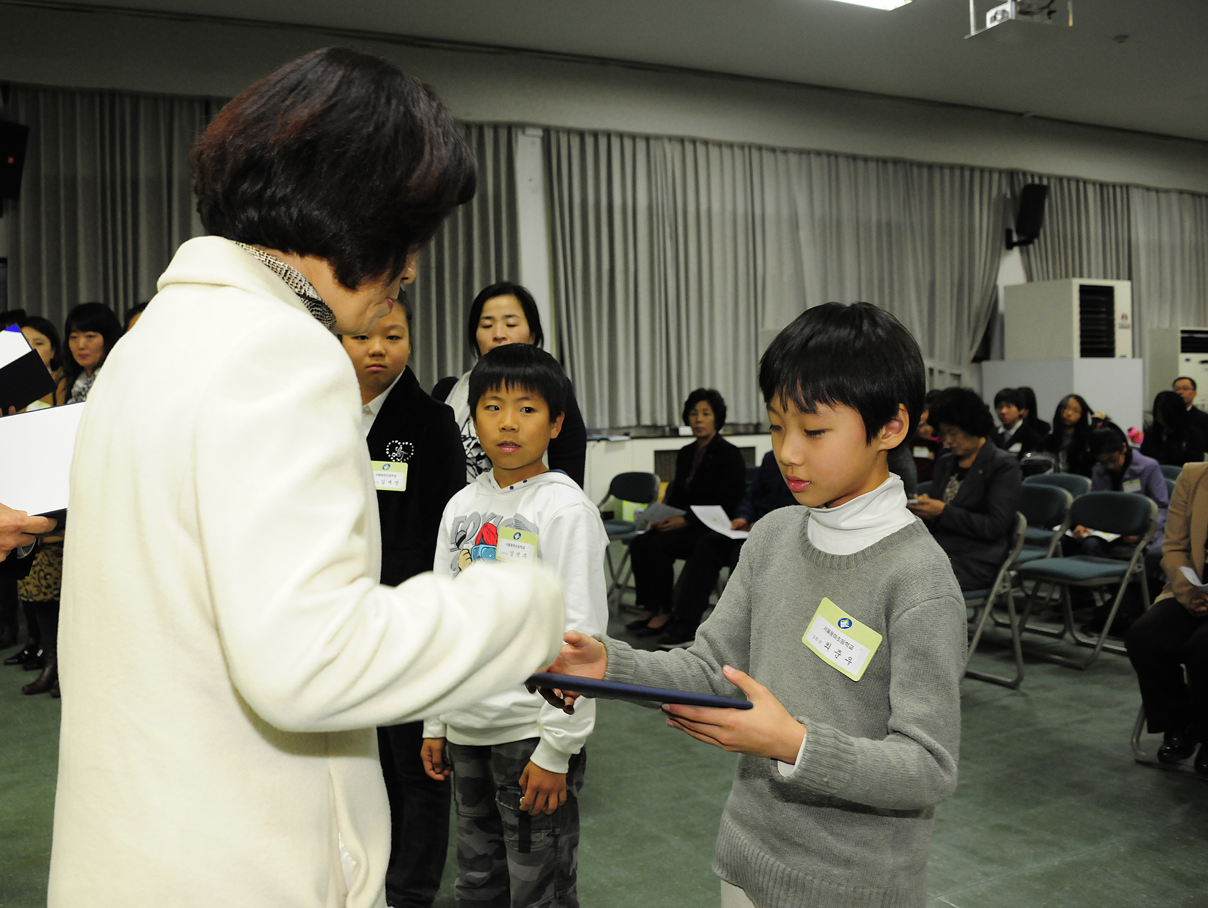 20111128-새마을문고 제16회 광진구민 독서경진대회 시상식 43617.JPG