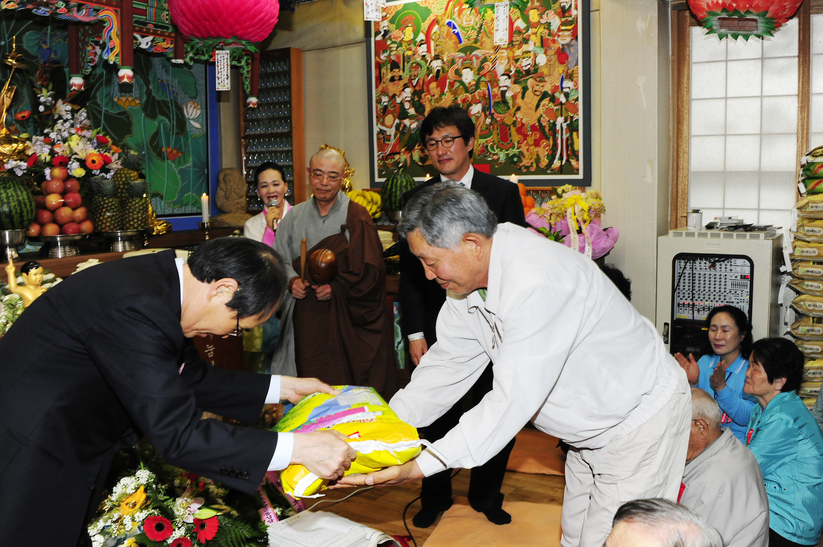 20110510-능인정사 봉축행사 및 자비의 쌀 나누기 33289.JPG