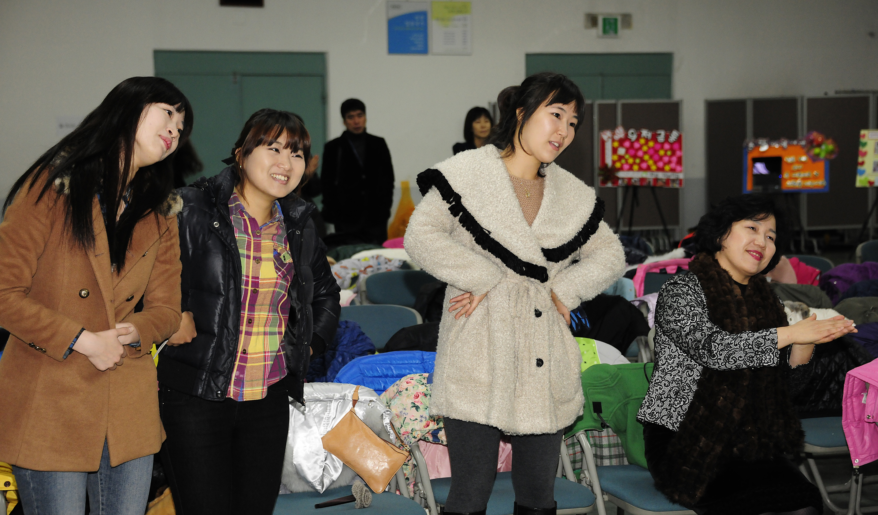 20111205-구립어린이집 사랑의 저금통 모으기 44322.JPG