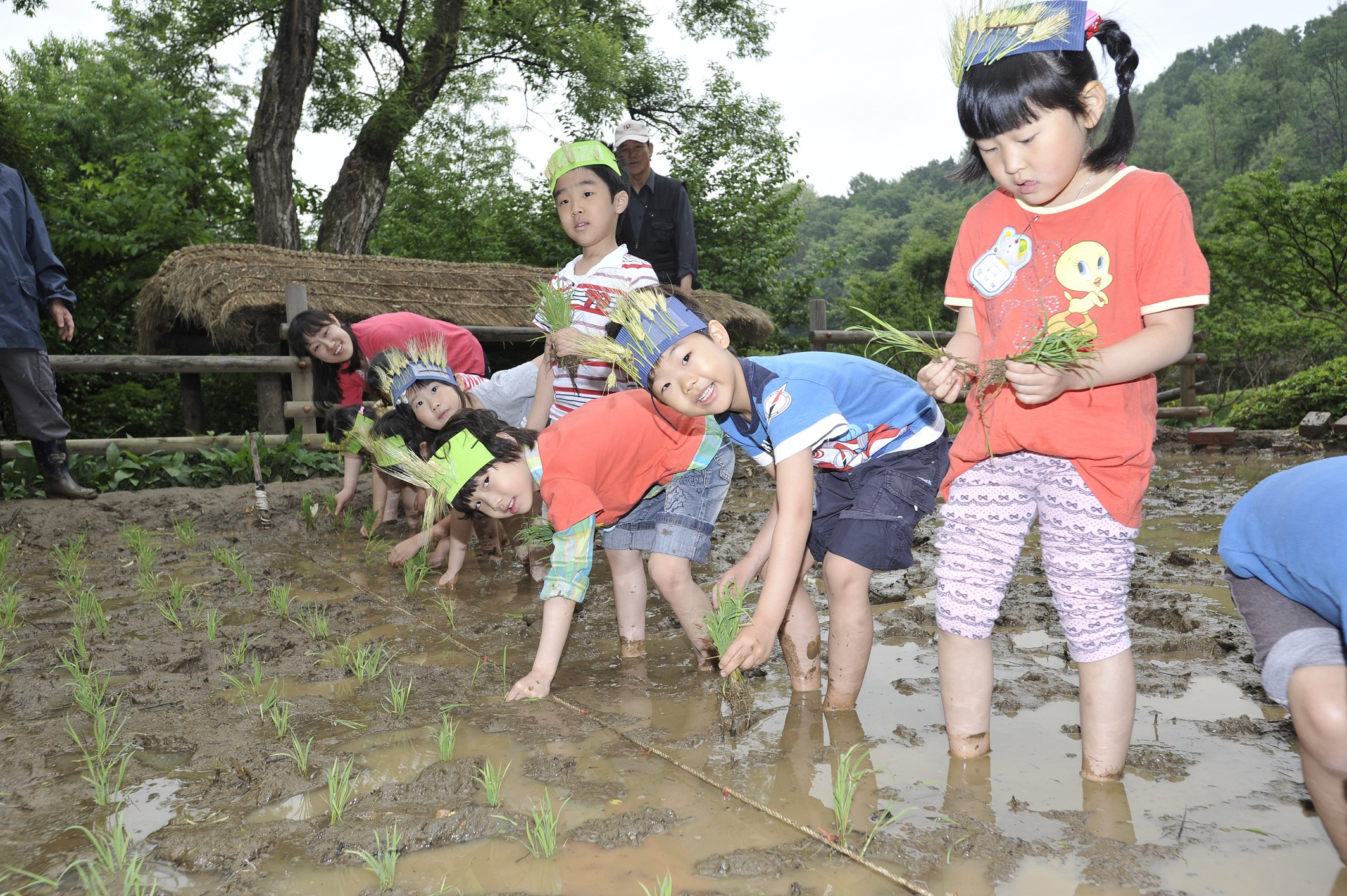 2000531-아차산 모내기 행사 35480.JPG
