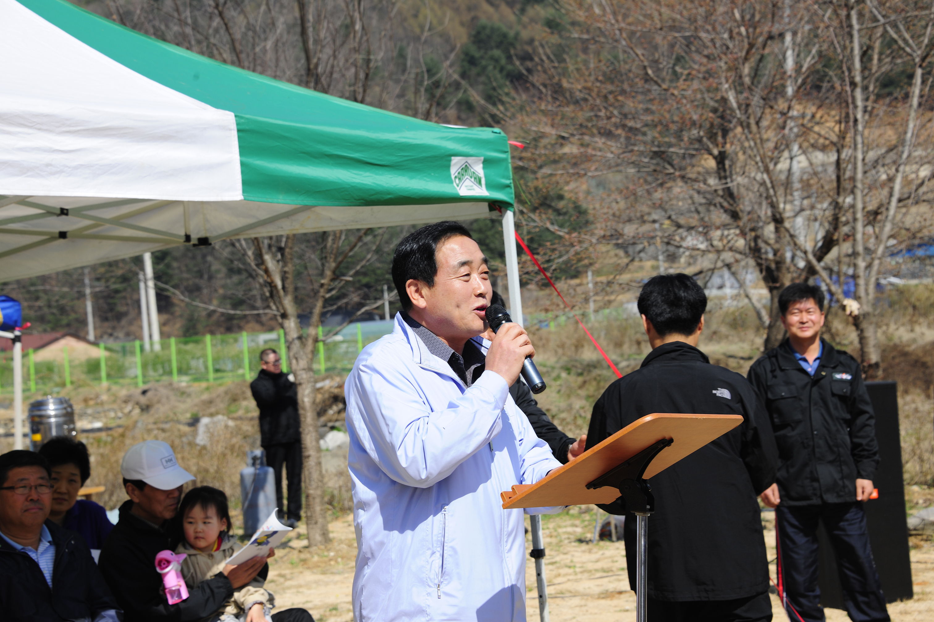 201104016-광진구청 친환경 주말농장 개장행사 개최 30768.JPG
