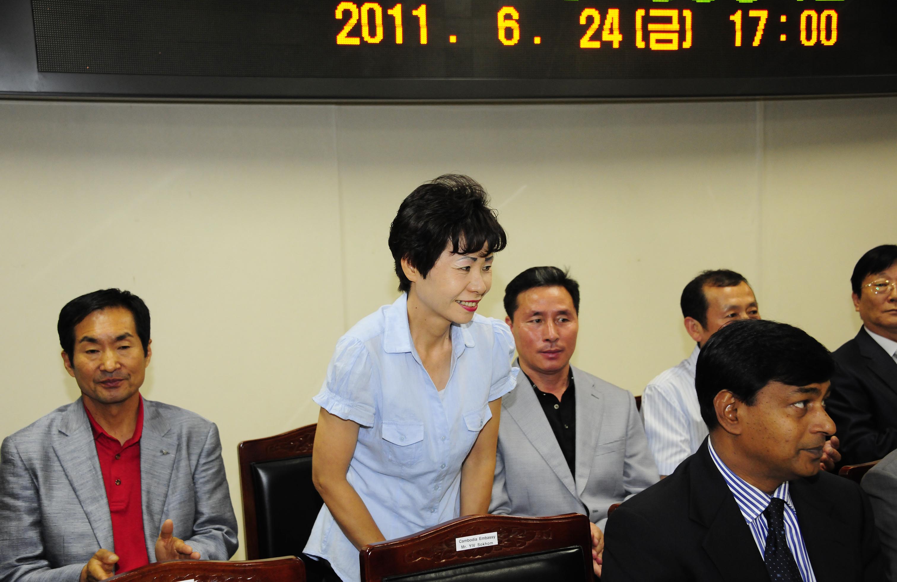 20110624-지구촌 한가족 운동본부 외국인유학생 장학금수여 36509.JPG