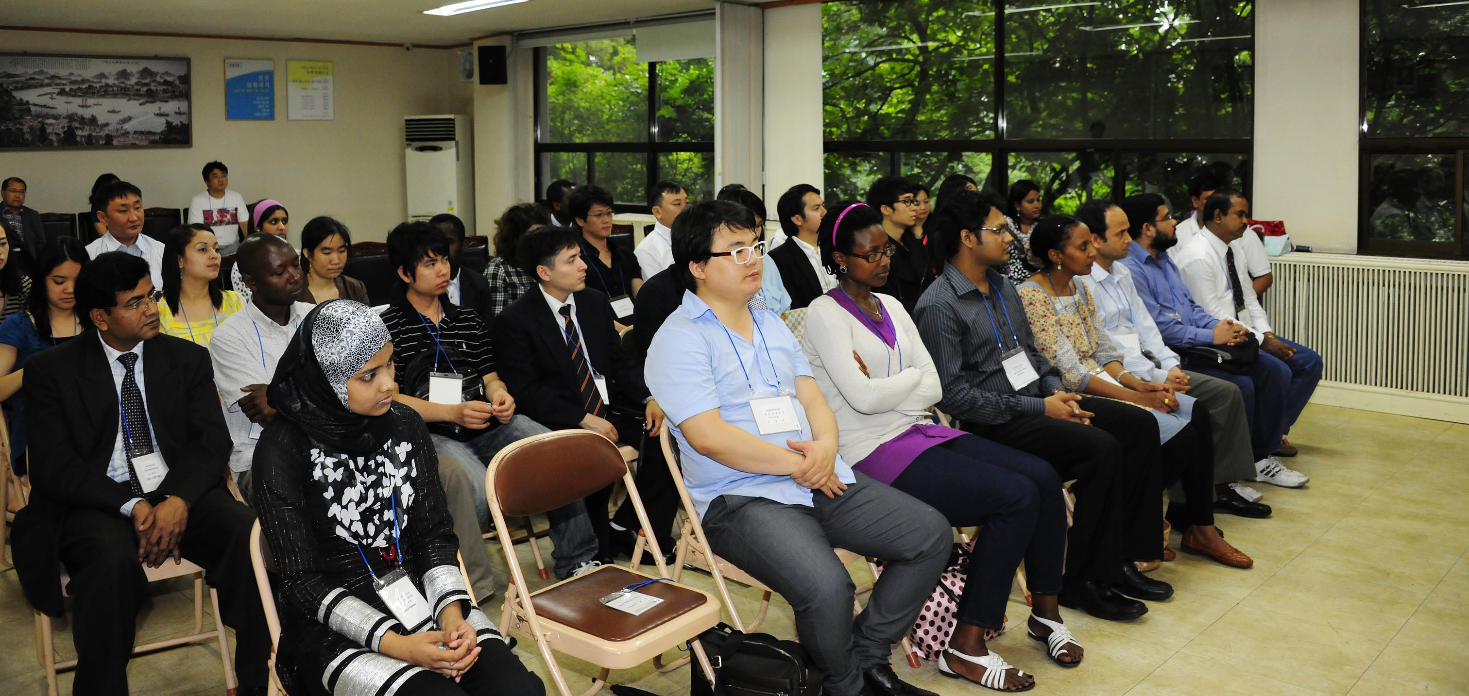 20110624-지구촌 한가족 운동본부 외국인유학생 장학금수여 36513.JPG