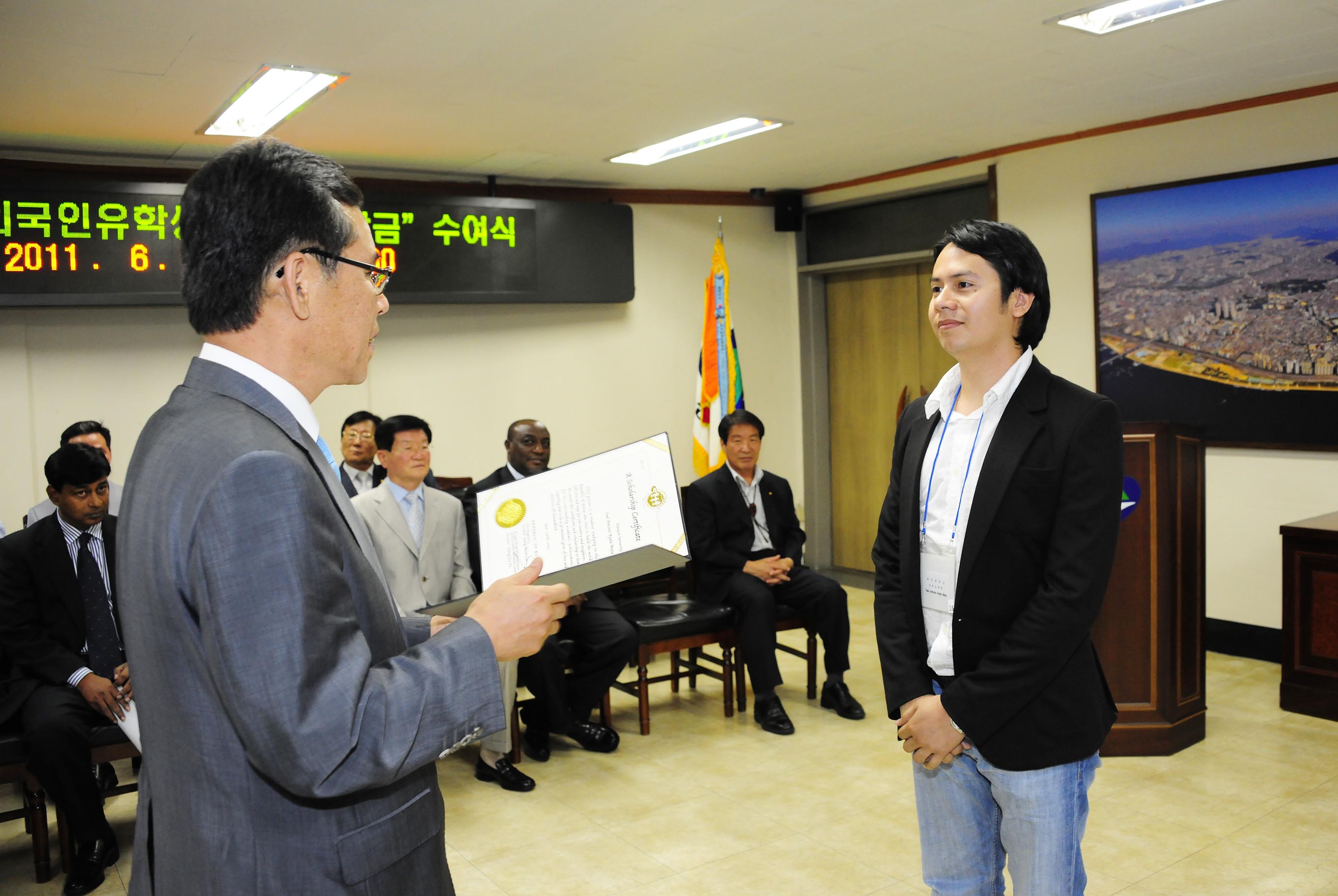 20110624-지구촌 한가족 운동본부 외국인유학생 장학금수여 36559.JPG