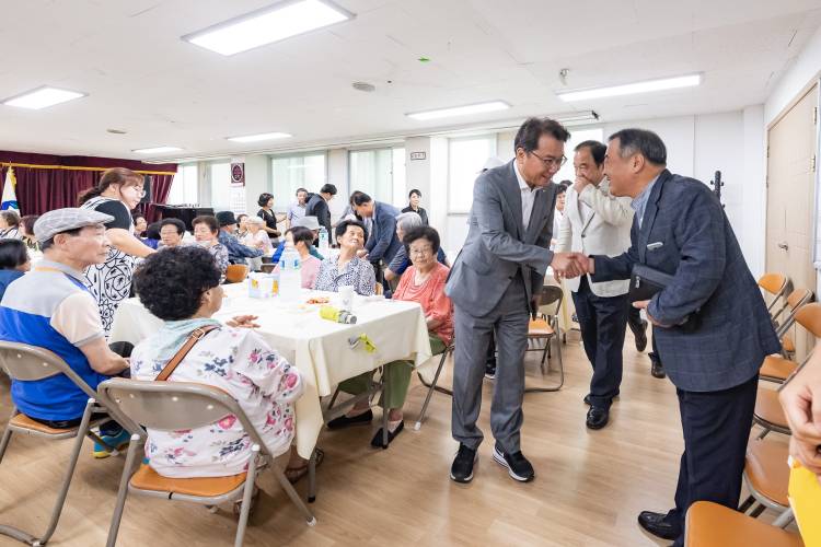 20190722-2019 중복 맞이 어르신 삼계탕드리기 행사-구의2동