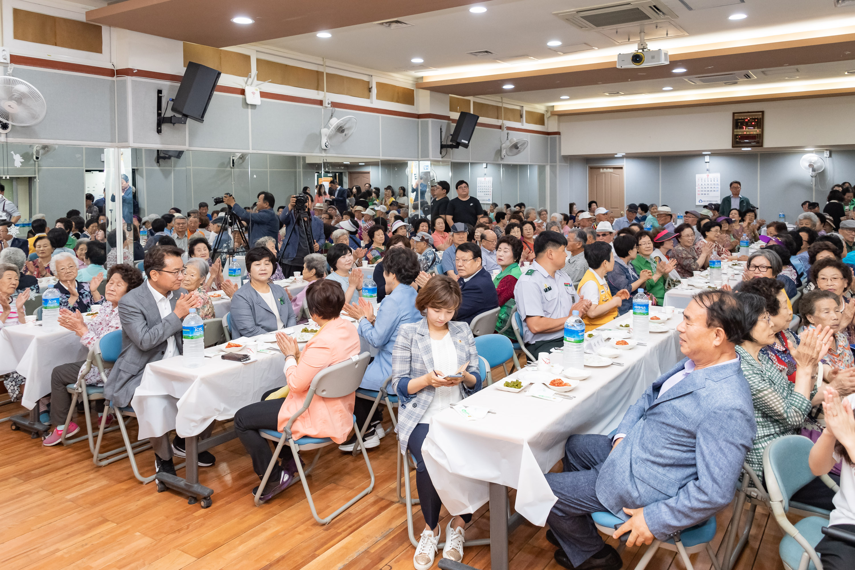 20190710-'능동 어르신 건강한 여름나기' 사랑의 삼계탕 드리기 20190710-90820_S_193322.jpg