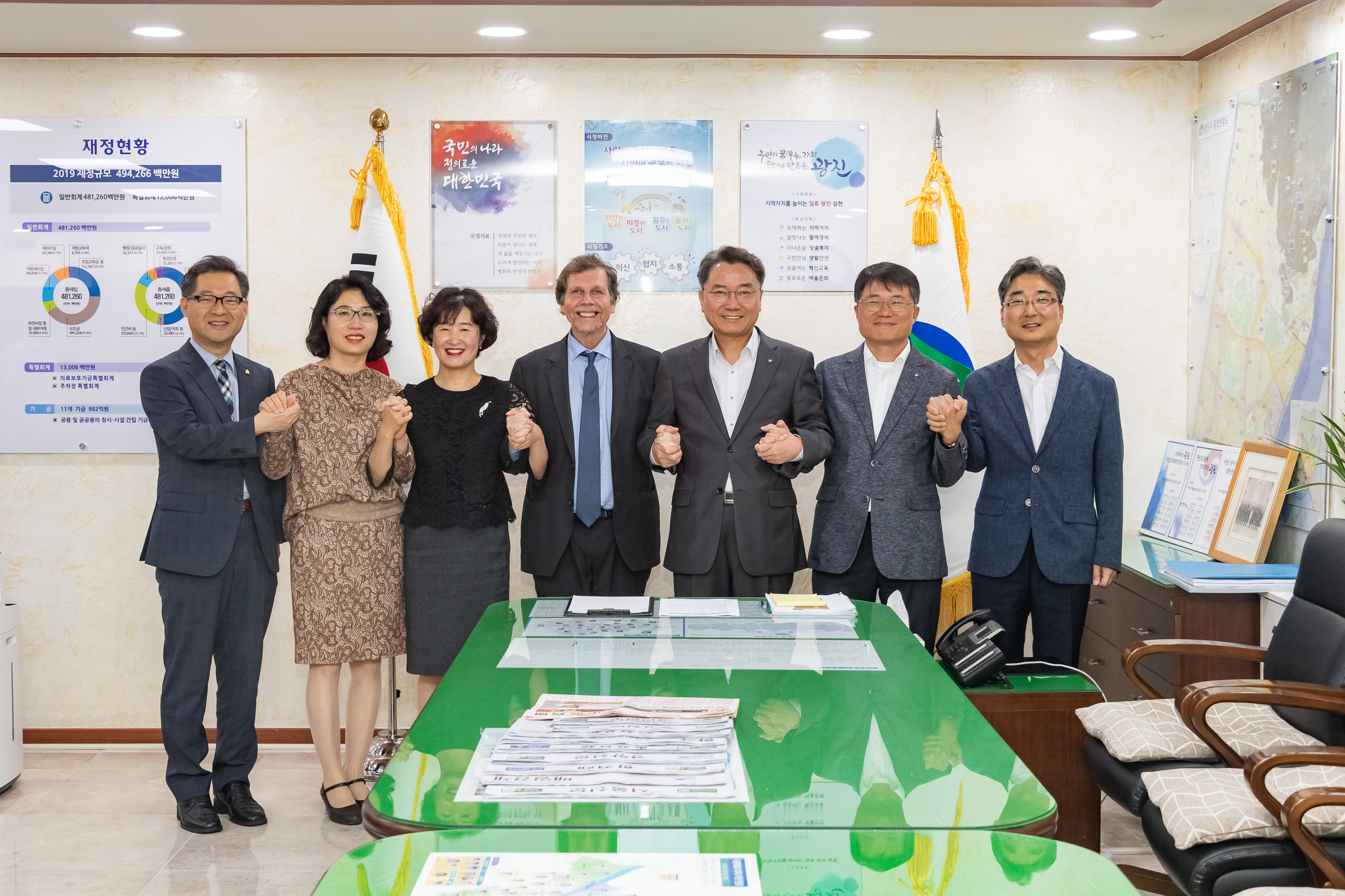 20190926-아기스 소로스박사-광진구보건소 방문 20190926-134038_s_162827.jpg
