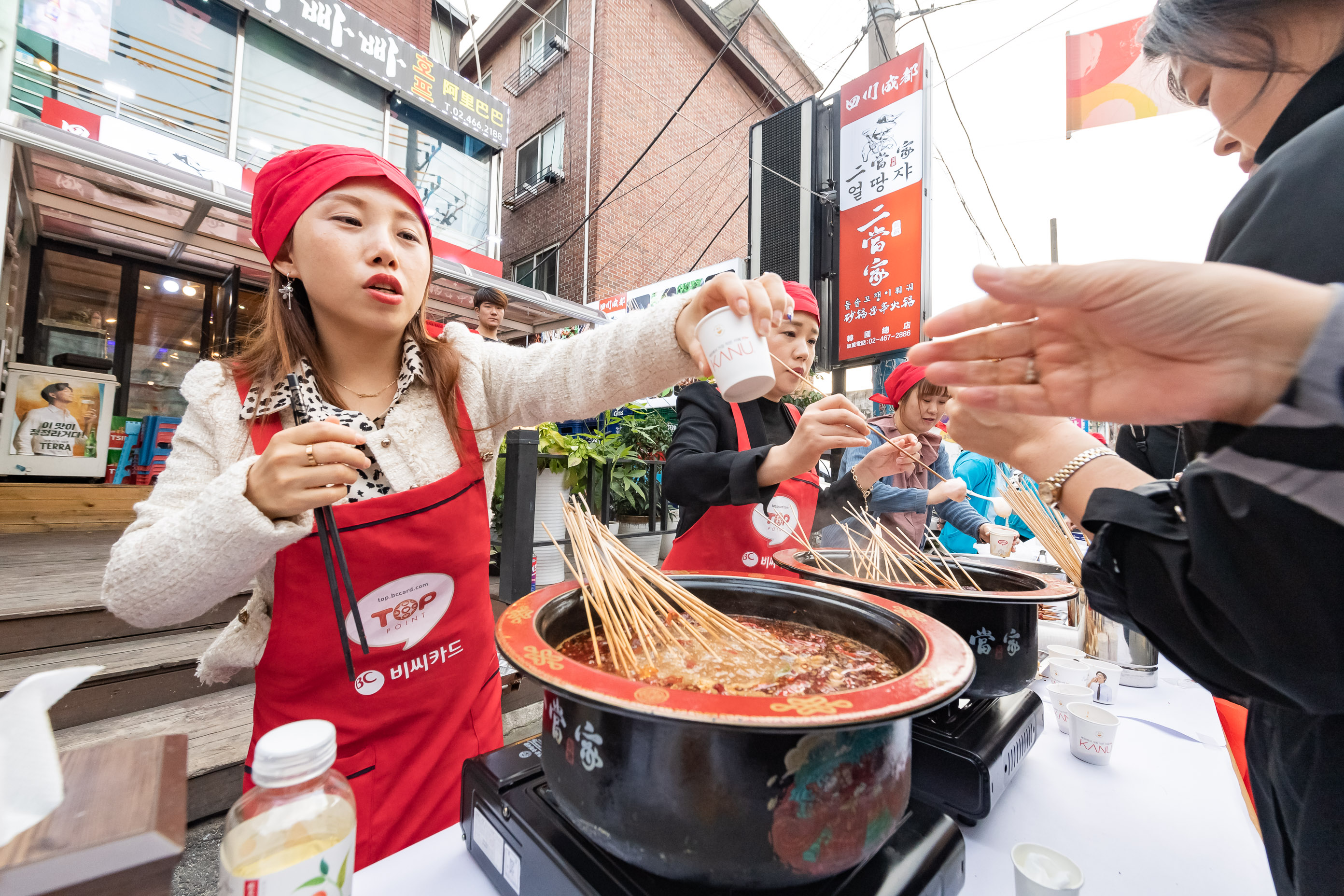 20191016-제5회 건대양꼬치거리 음식축제 20191016-159482_s_161653.jpg