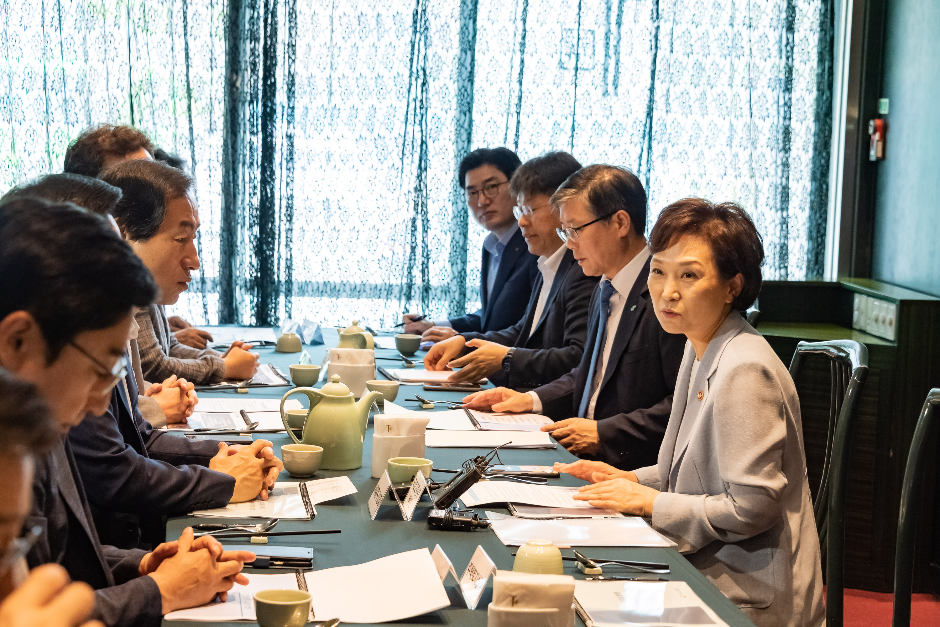 20190821-청년주거지원을 위한 국토부-서울시 구청장 간담회 20190821-105919_S_202046.jpg