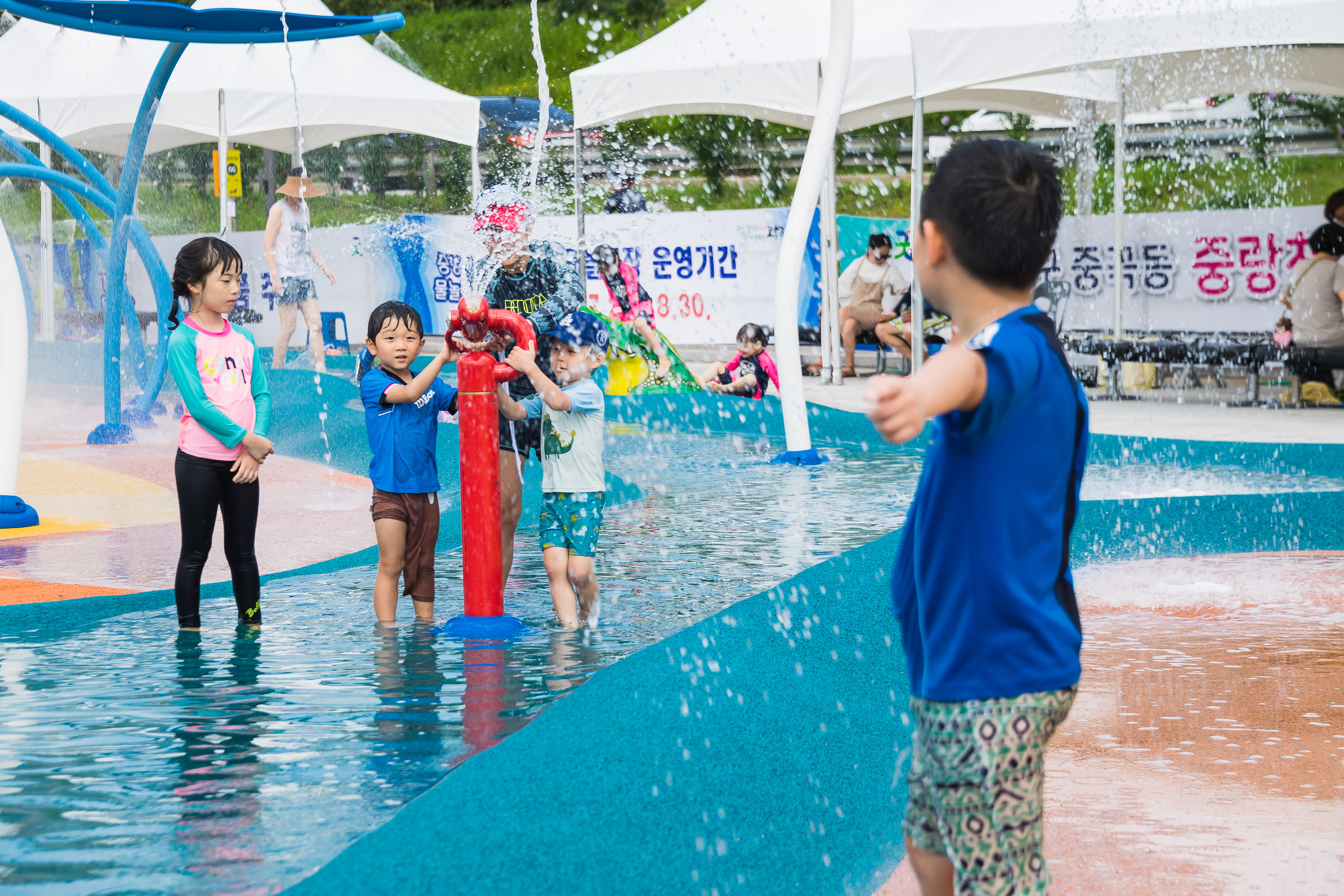 20190802-중곡동 중랑천 물놀이장 20190802-101522_S_181017.jpg