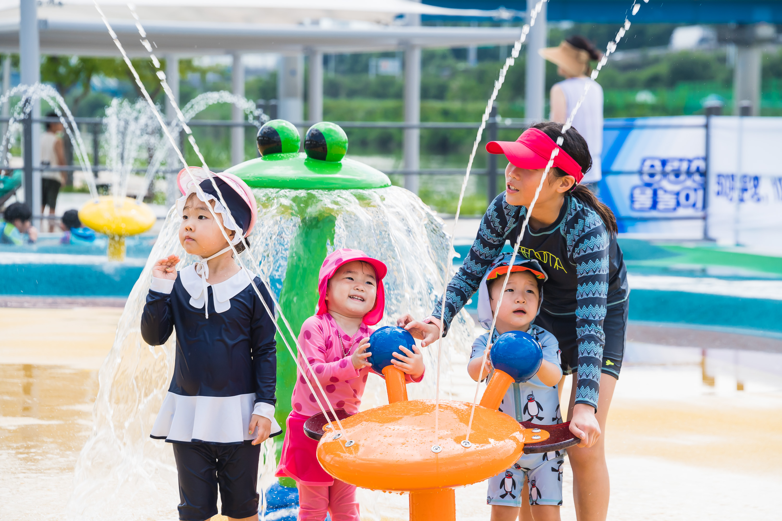 20190802-중곡동 중랑천 물놀이장 20190802-101769_S_181020.jpg