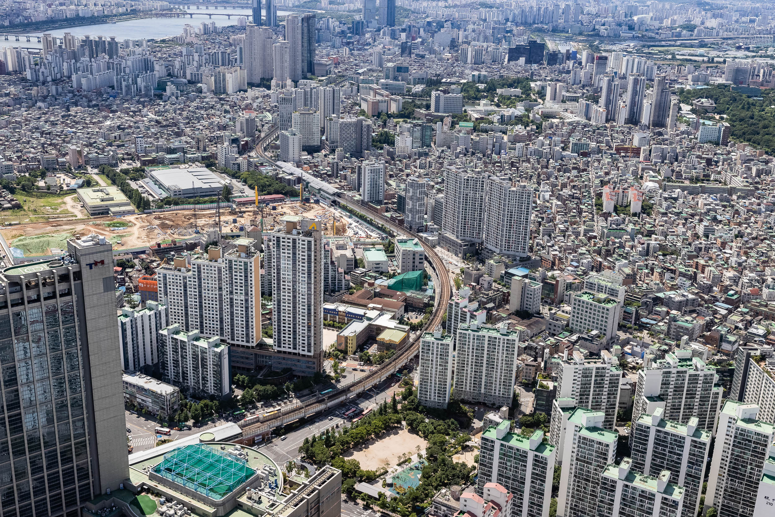 20210810-하늘에서 본 광진구-구의3동 20210616-003106_G_131654.jpg