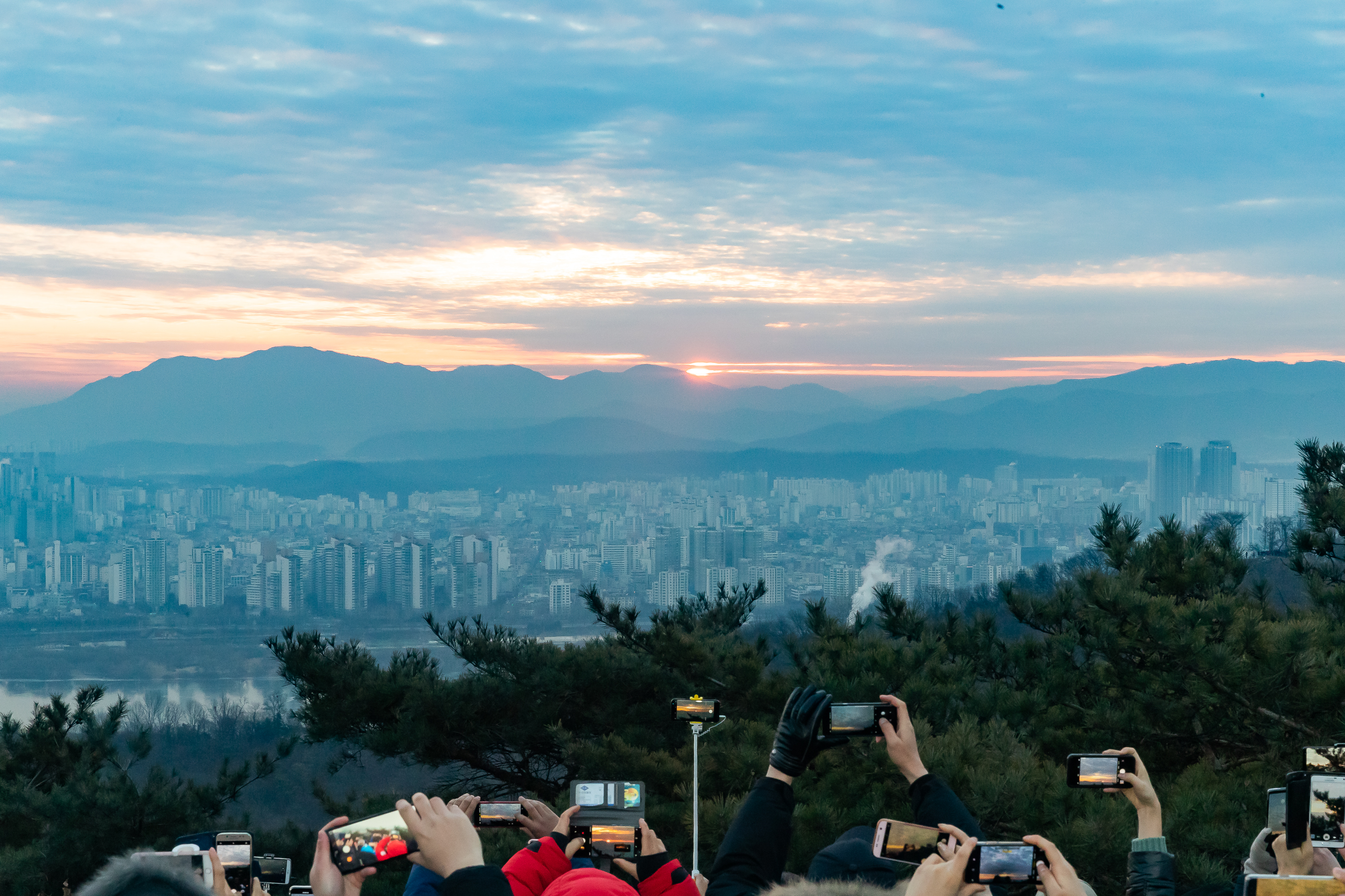 20190101-2019 아차산 해맞이축제 0112_IB1_5369_S.jpg