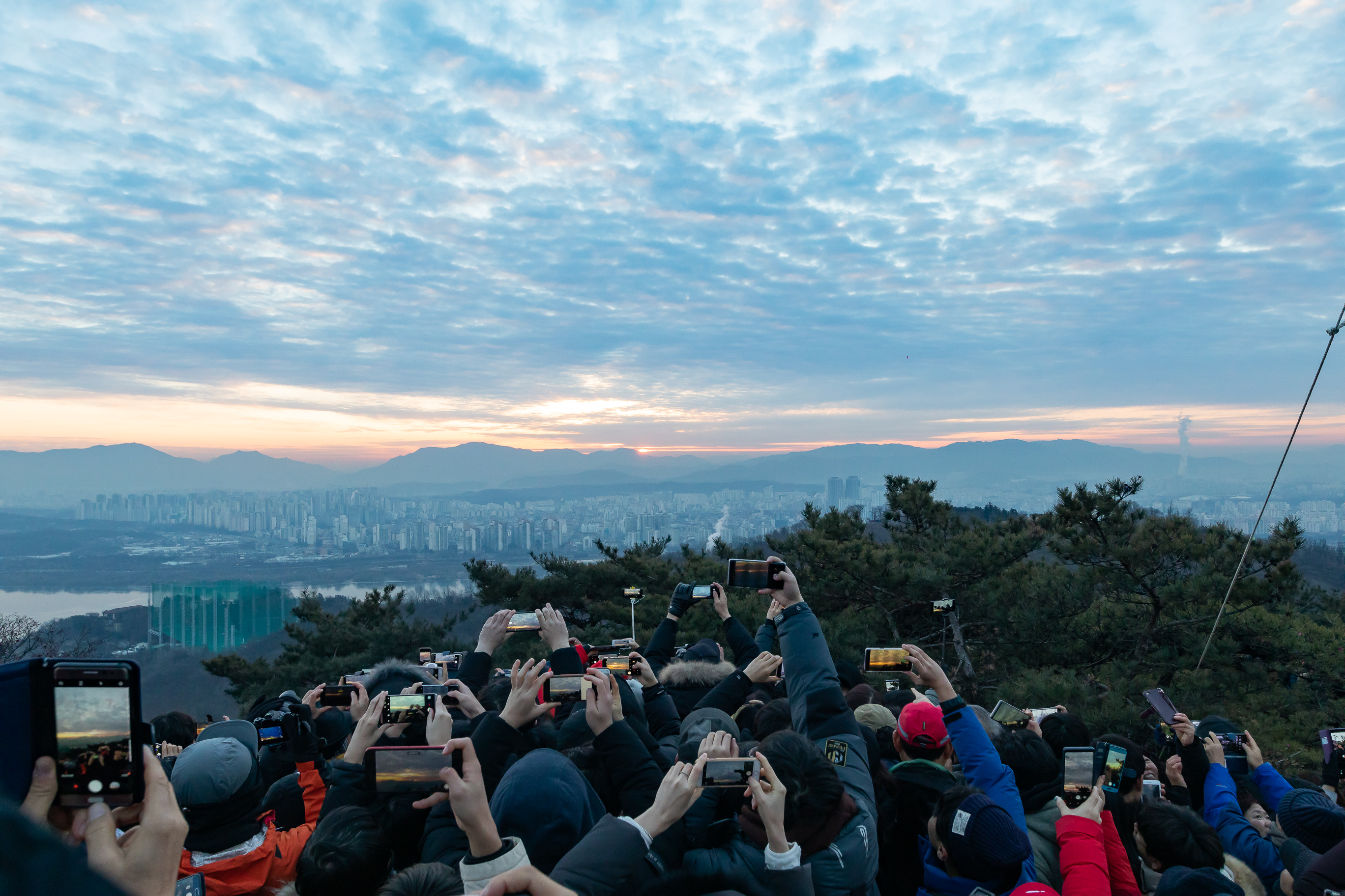 20190101-2019 아차산 해맞이축제 0114_IB5_7522_S.jpg