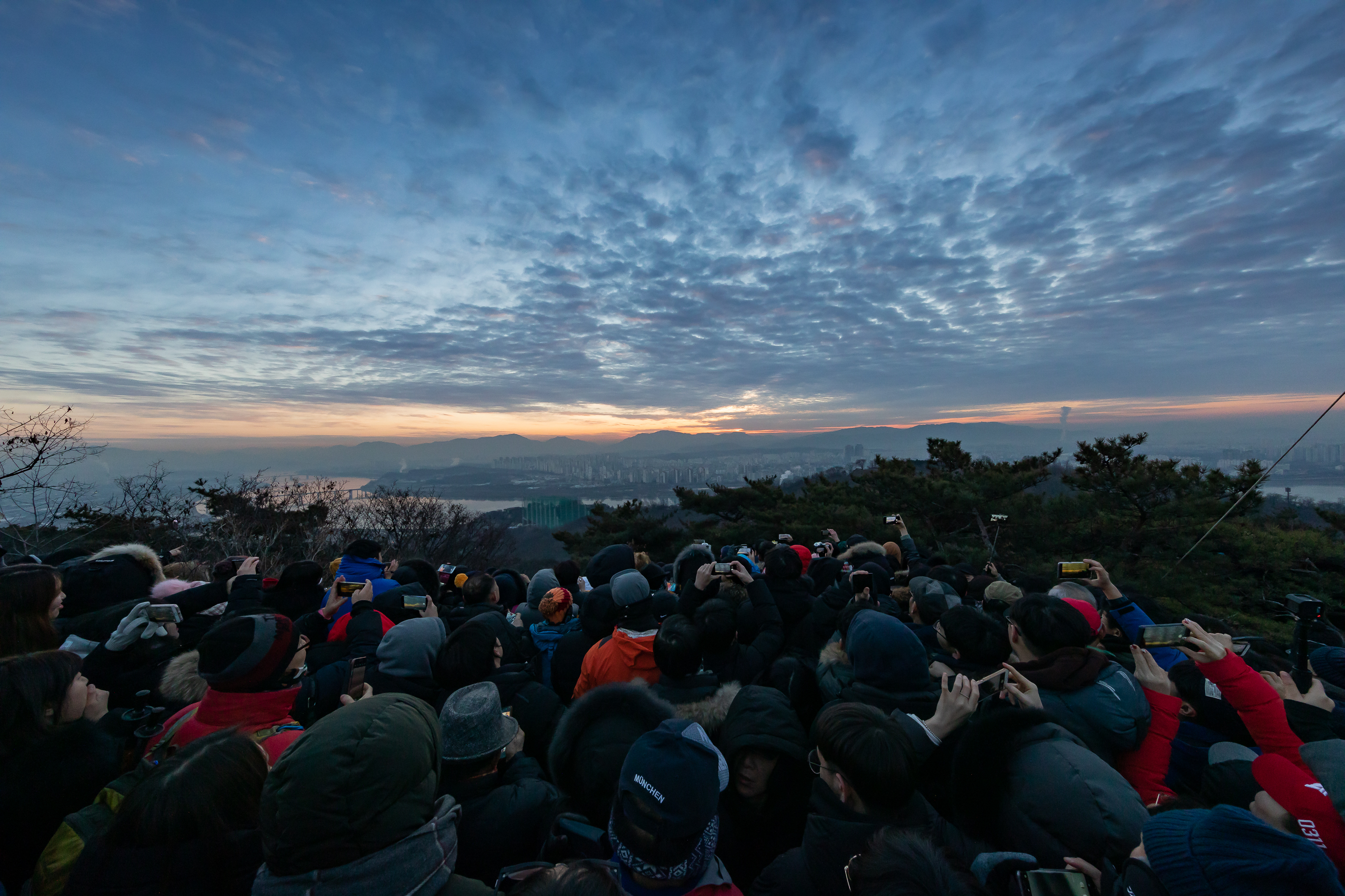 20190101-2019 아차산 해맞이축제 0093_IB5_7438_S.jpg