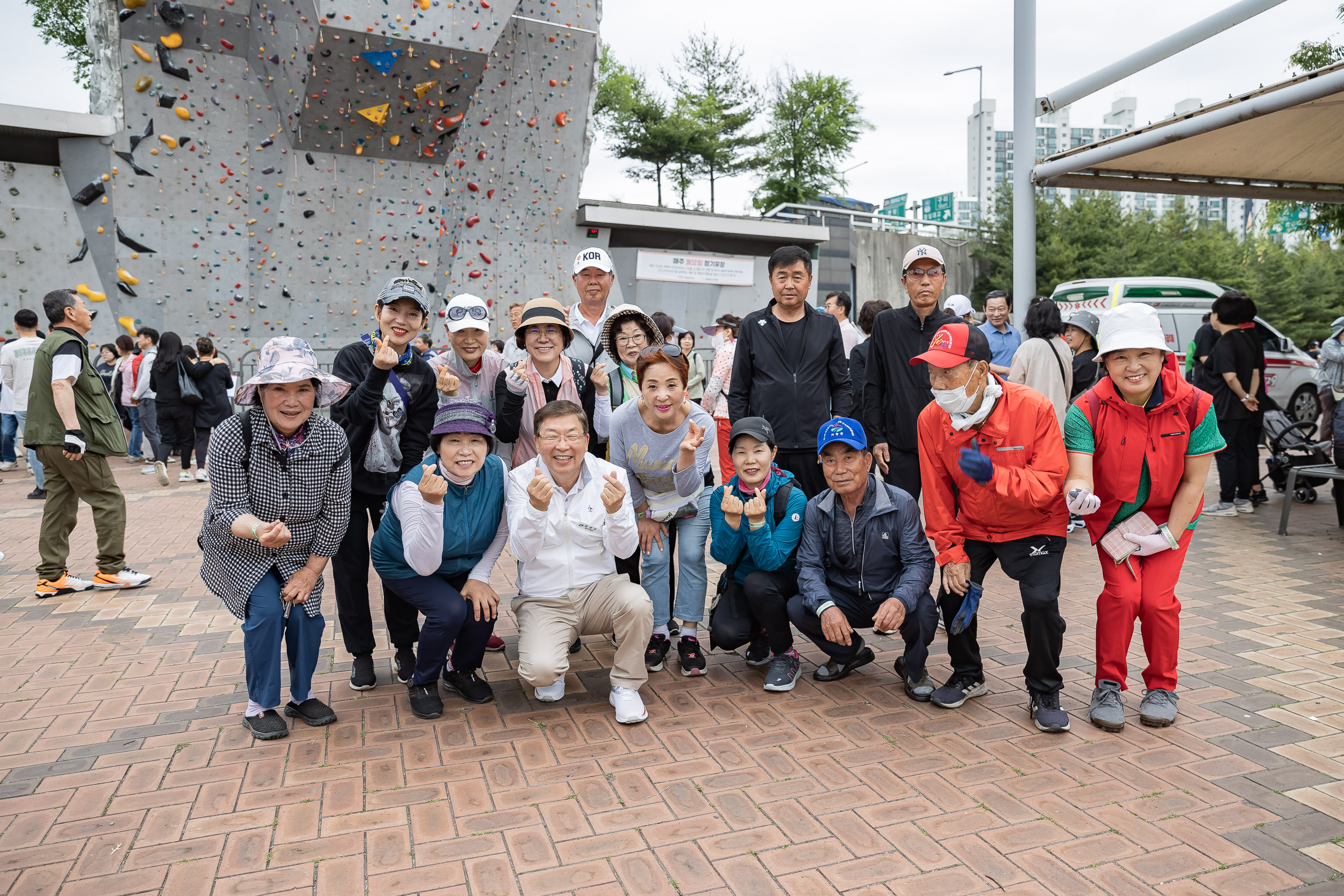 20240525-2024 광진가족 한강길 걷기대회 240525_0157_G_175400.jpg