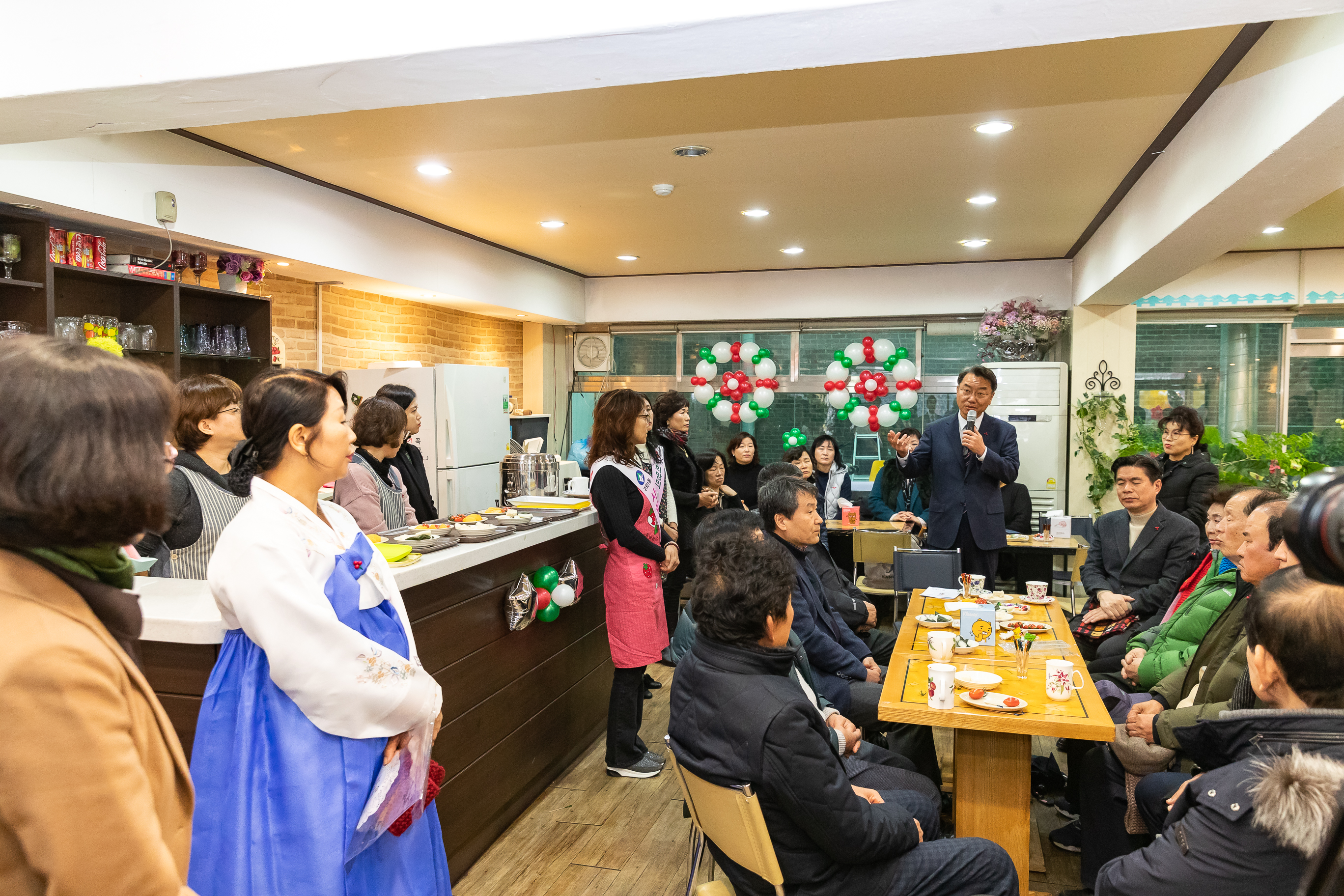 20181213-사랑의 일일찻집-구의 1동 182209.jpg