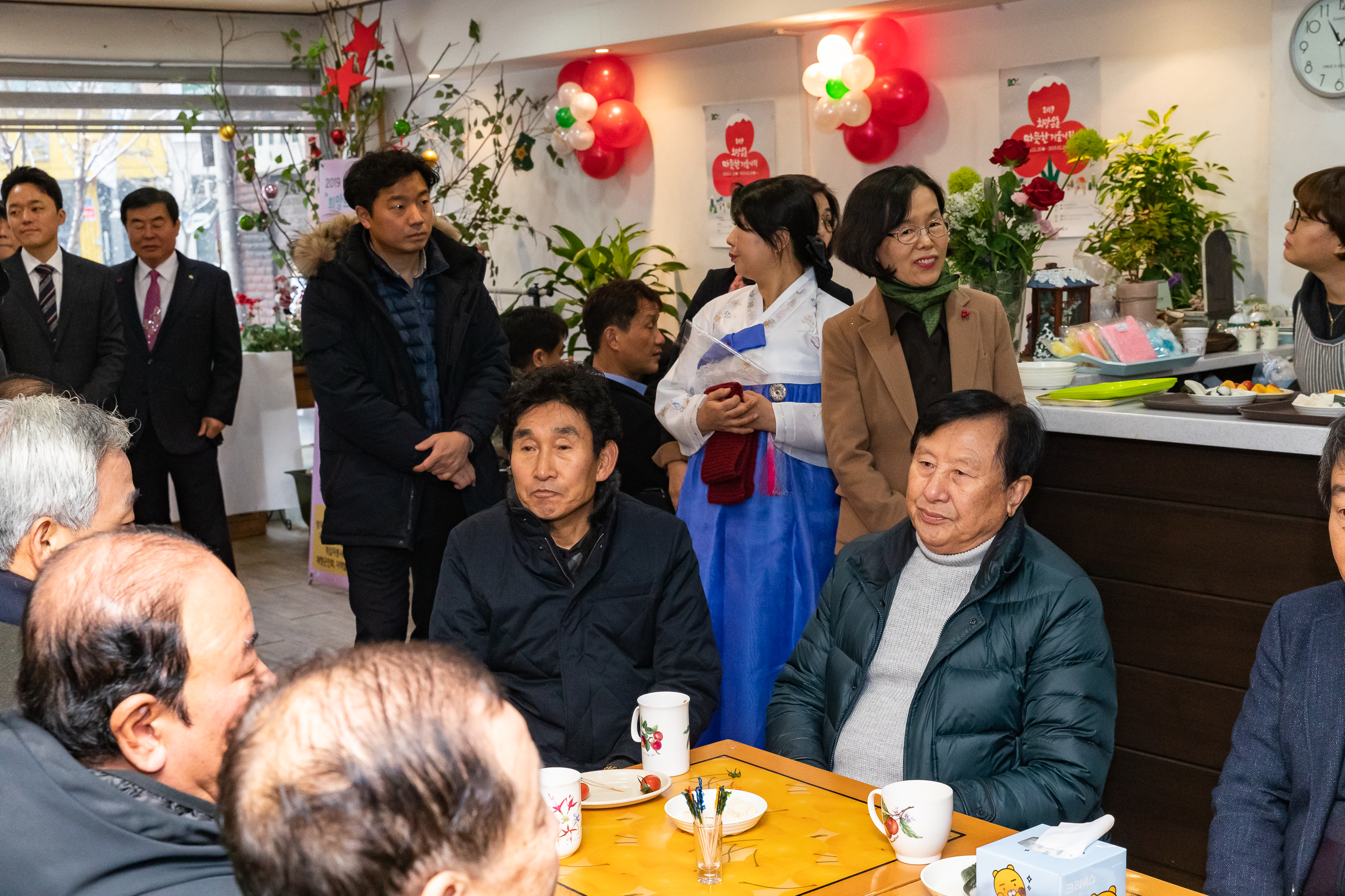 20181213-사랑의 일일찻집-구의 1동 182199.jpg