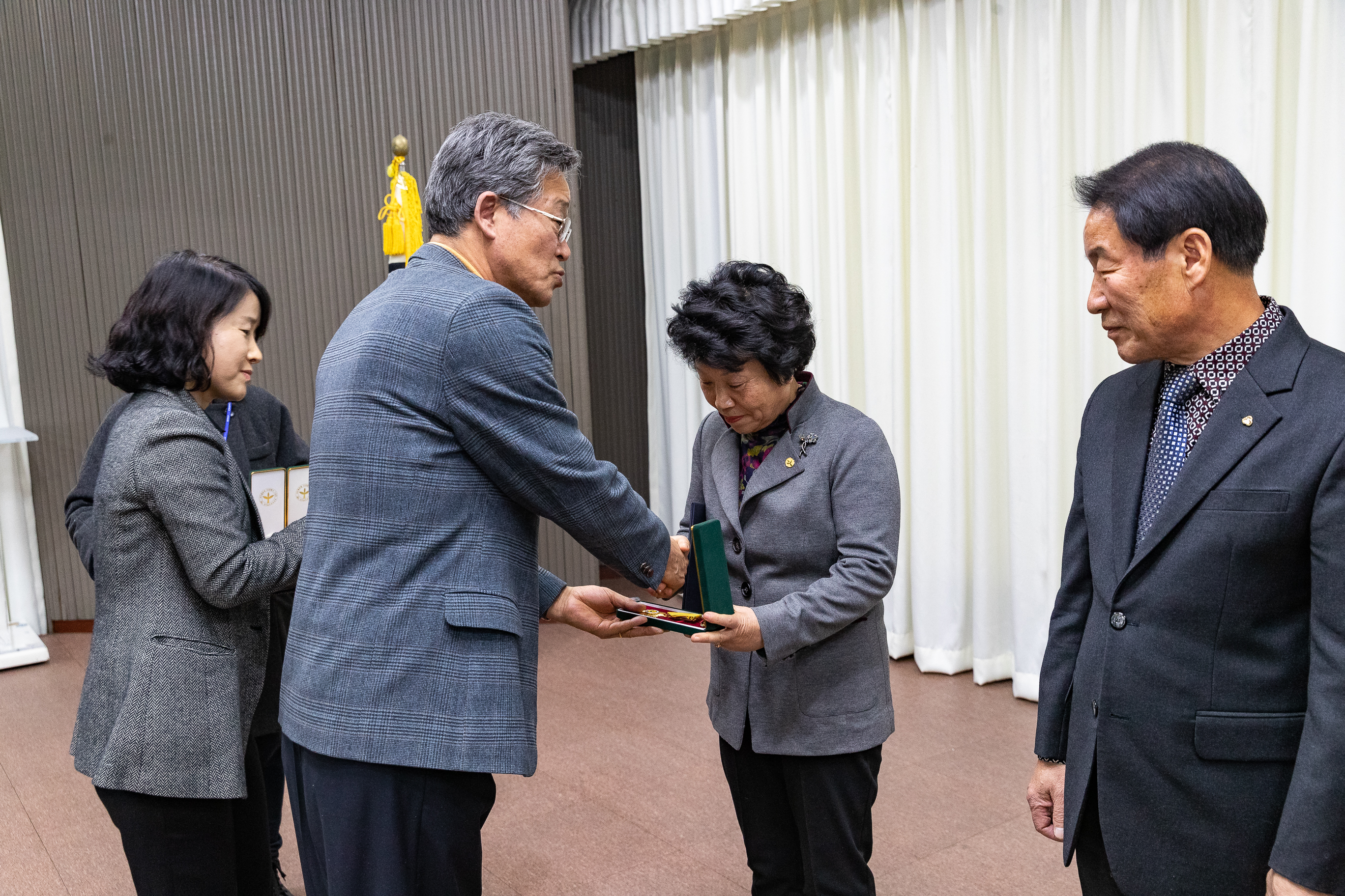 20181213-새마을지도자대회 및 송년회 182366.jpg