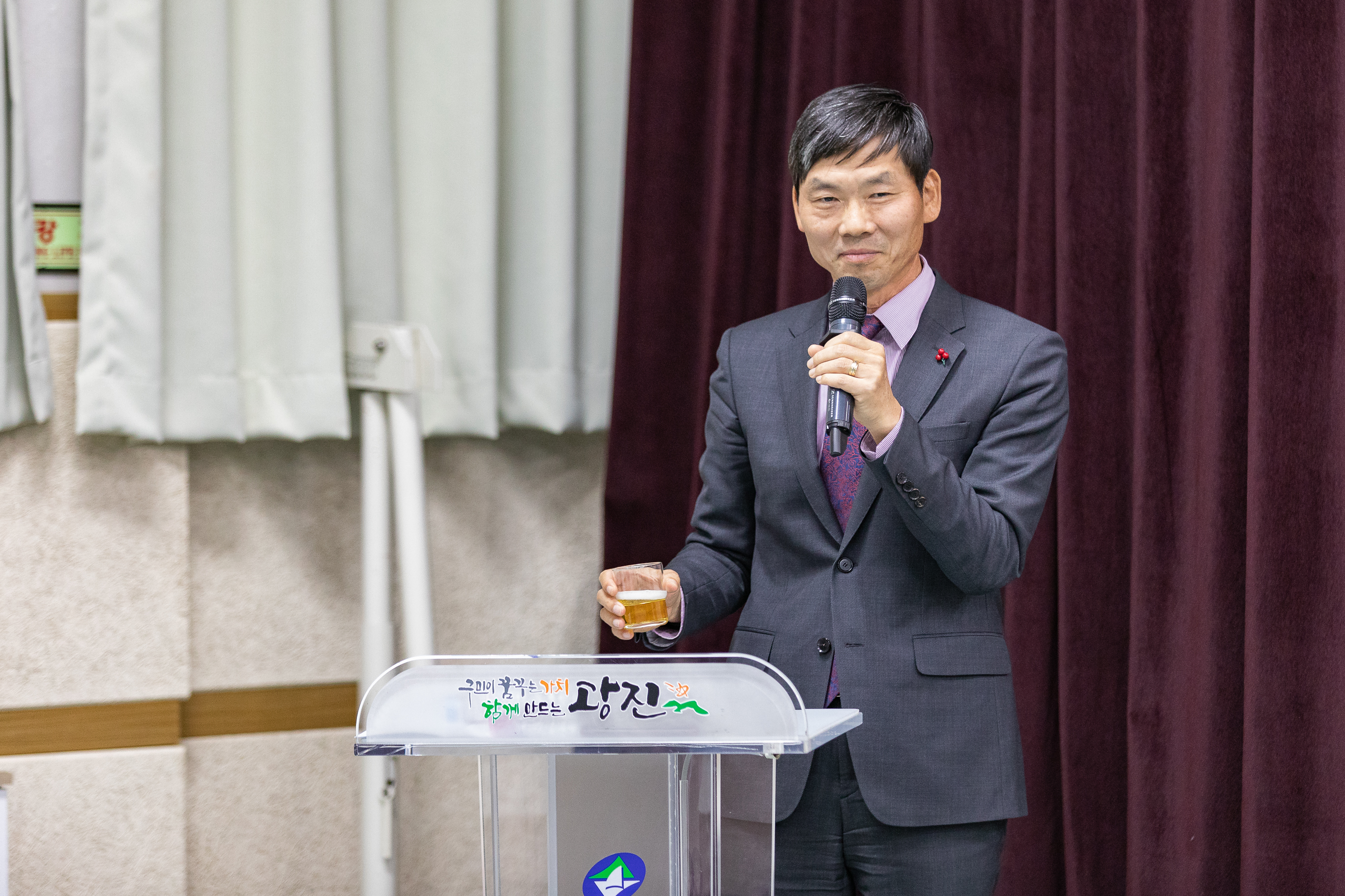 20181226-2018년도 하반기 공로연수 및 퇴임식 184540.jpg