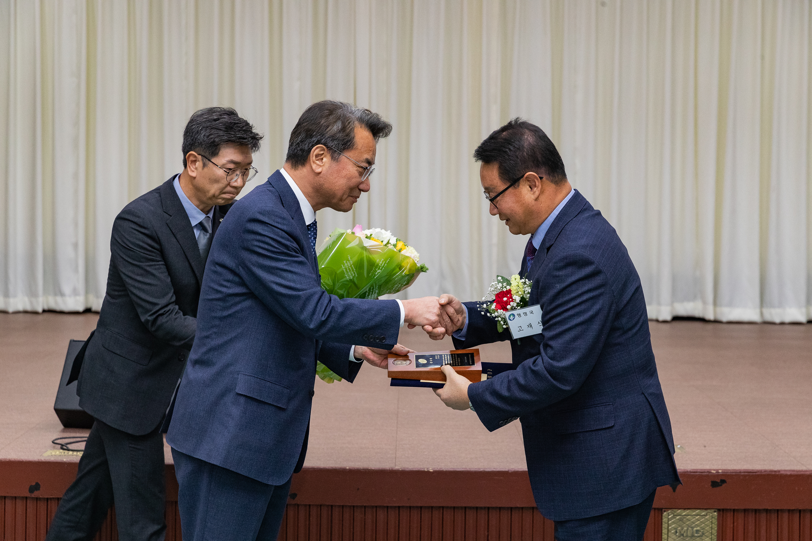 20181226-2018년도 하반기 공로연수 및 퇴임식 184397.jpg