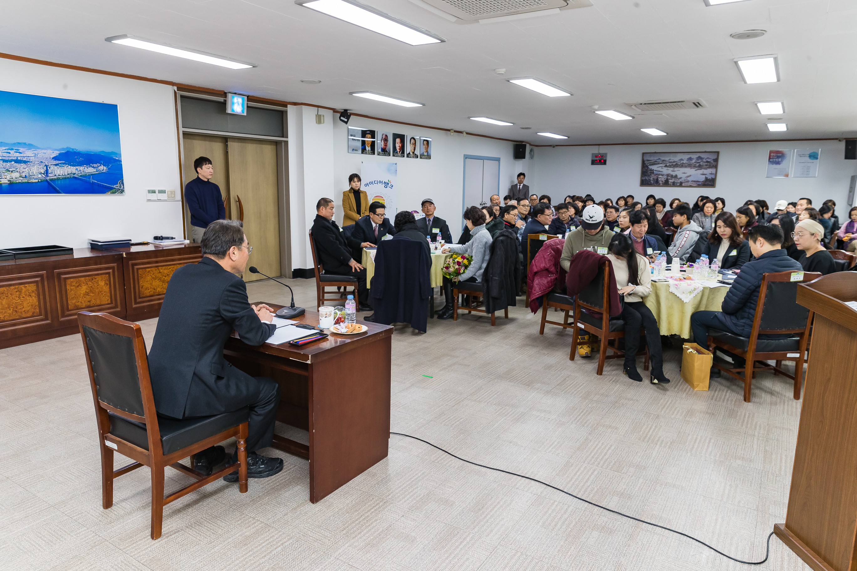 20181219-12월 정기 구민표창 수여식 183465.jpg
