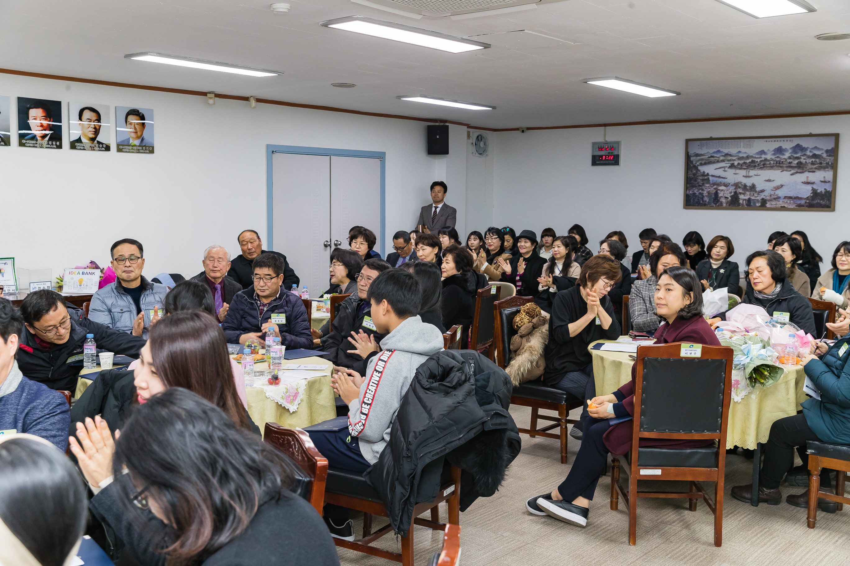 20181219-12월 정기 구민표창 수여식 183468.jpg