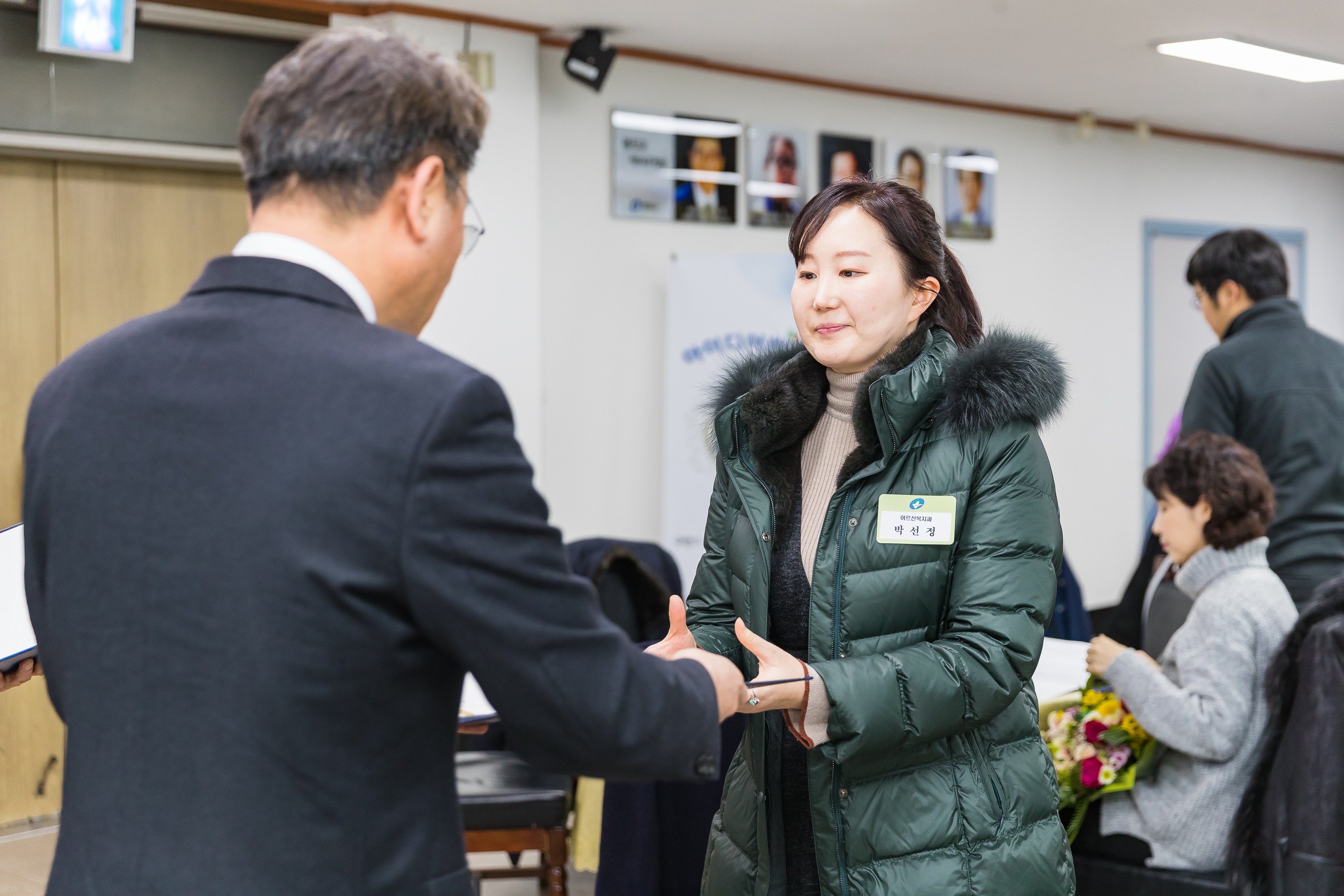 20181219-12월 정기 구민표창 수여식 183382.jpg