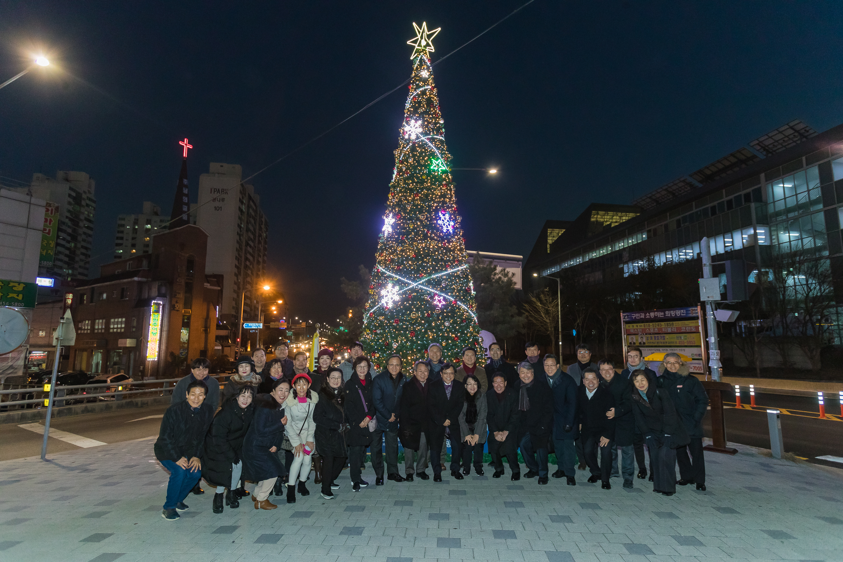 20181214-크리스마스트리 점등식 182675.jpg