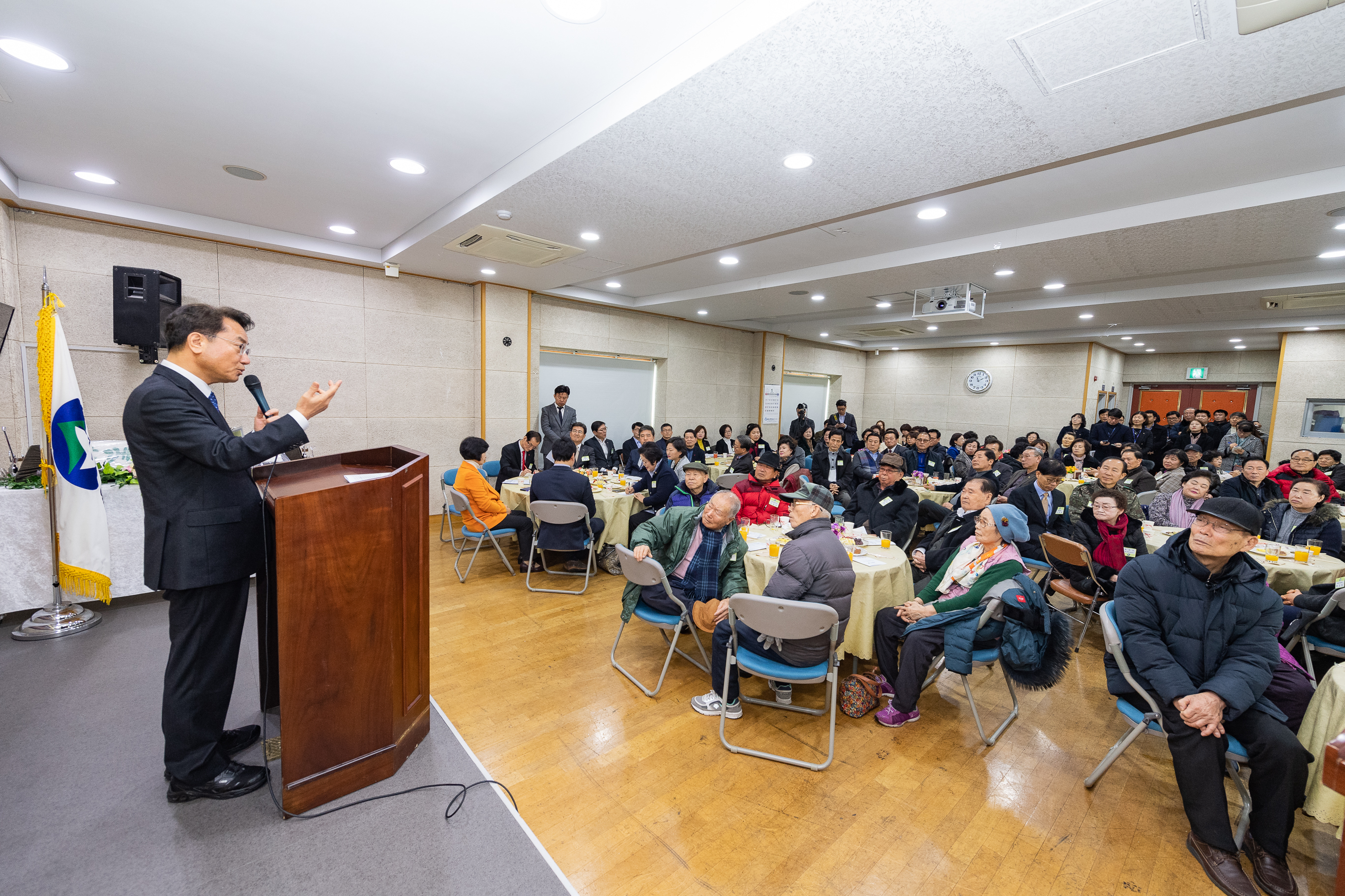 20190122-자양제4동 업무보고회 ND5_1343_S.jpg