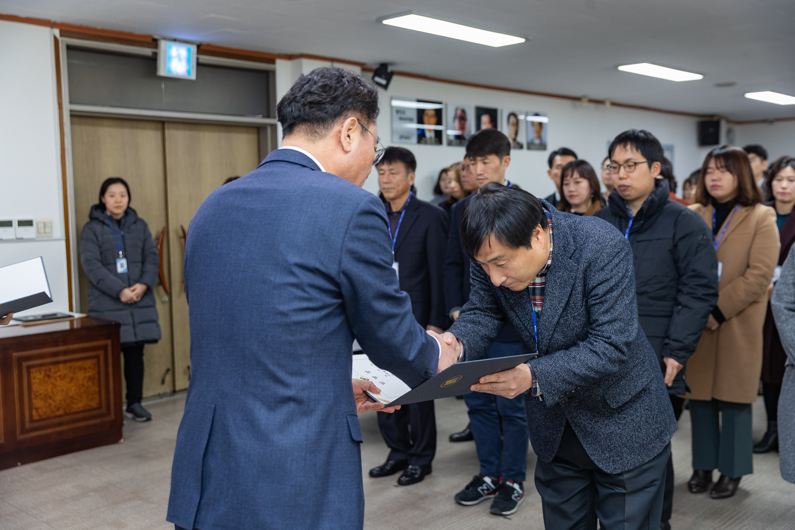 20181231-2019 상반기 승진임용 발령장 수여식 IB1_3927_S.jpg