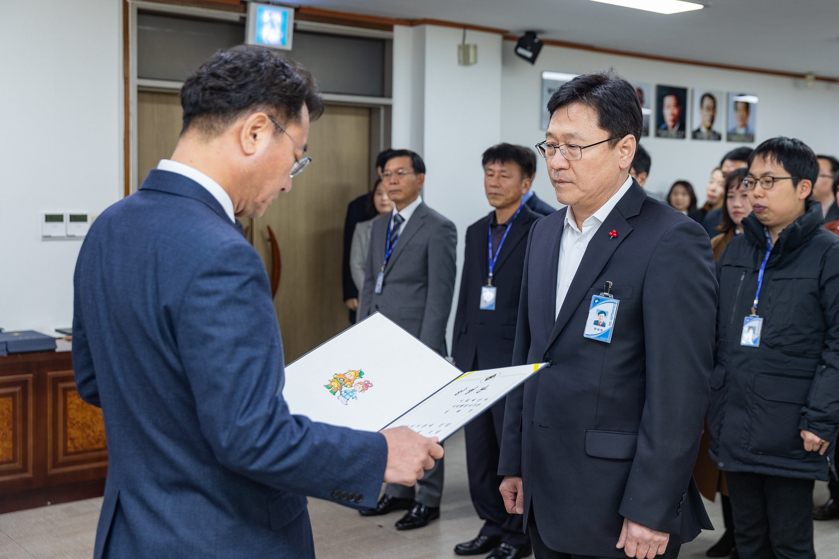 20181231-2019 상반기 승진임용 발령장 수여식 IB1_3864_S.jpg