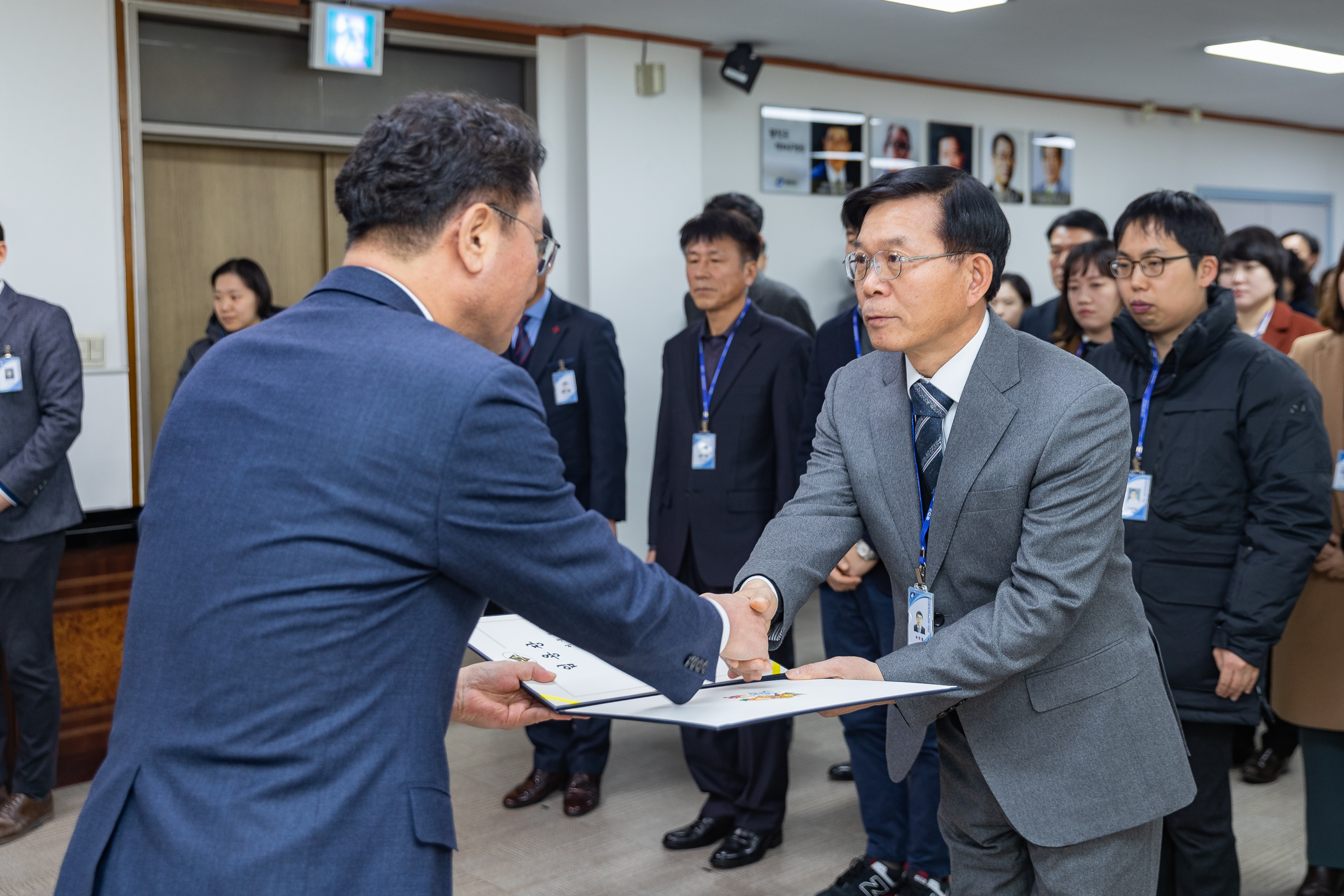 20181231-2019 상반기 승진임용 발령장 수여식 IB1_3877_S.jpg