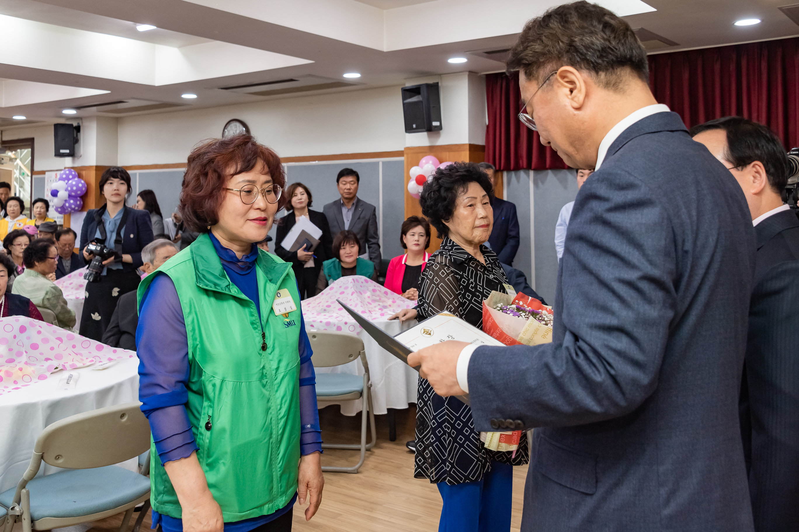 20190508-제47회 어버이날 기념 경로잔치 20190508-39928_S_100733.jpg