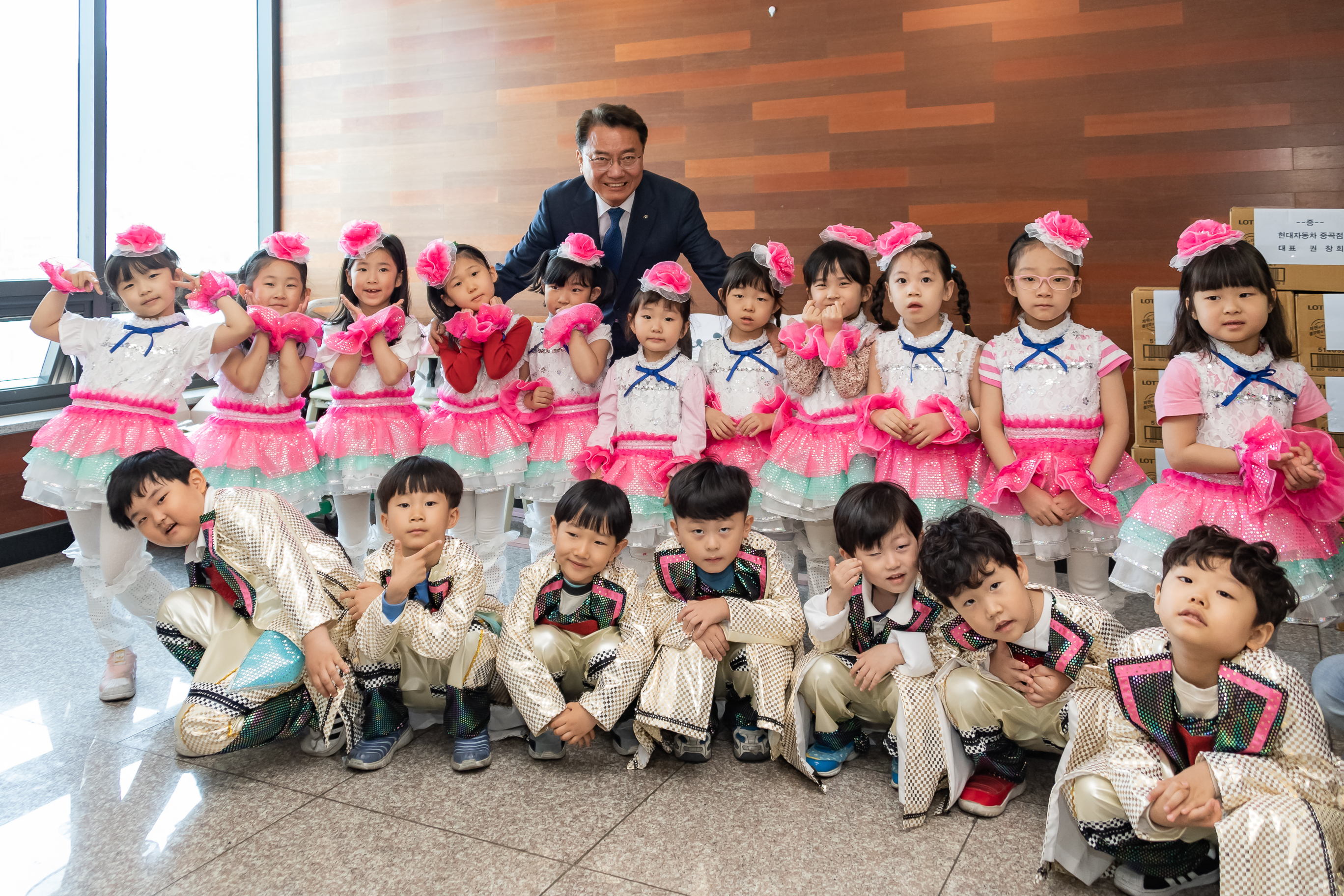 20190508-제47회 어버이날 기념 경로잔치 20190508-40069_S_100738.jpg