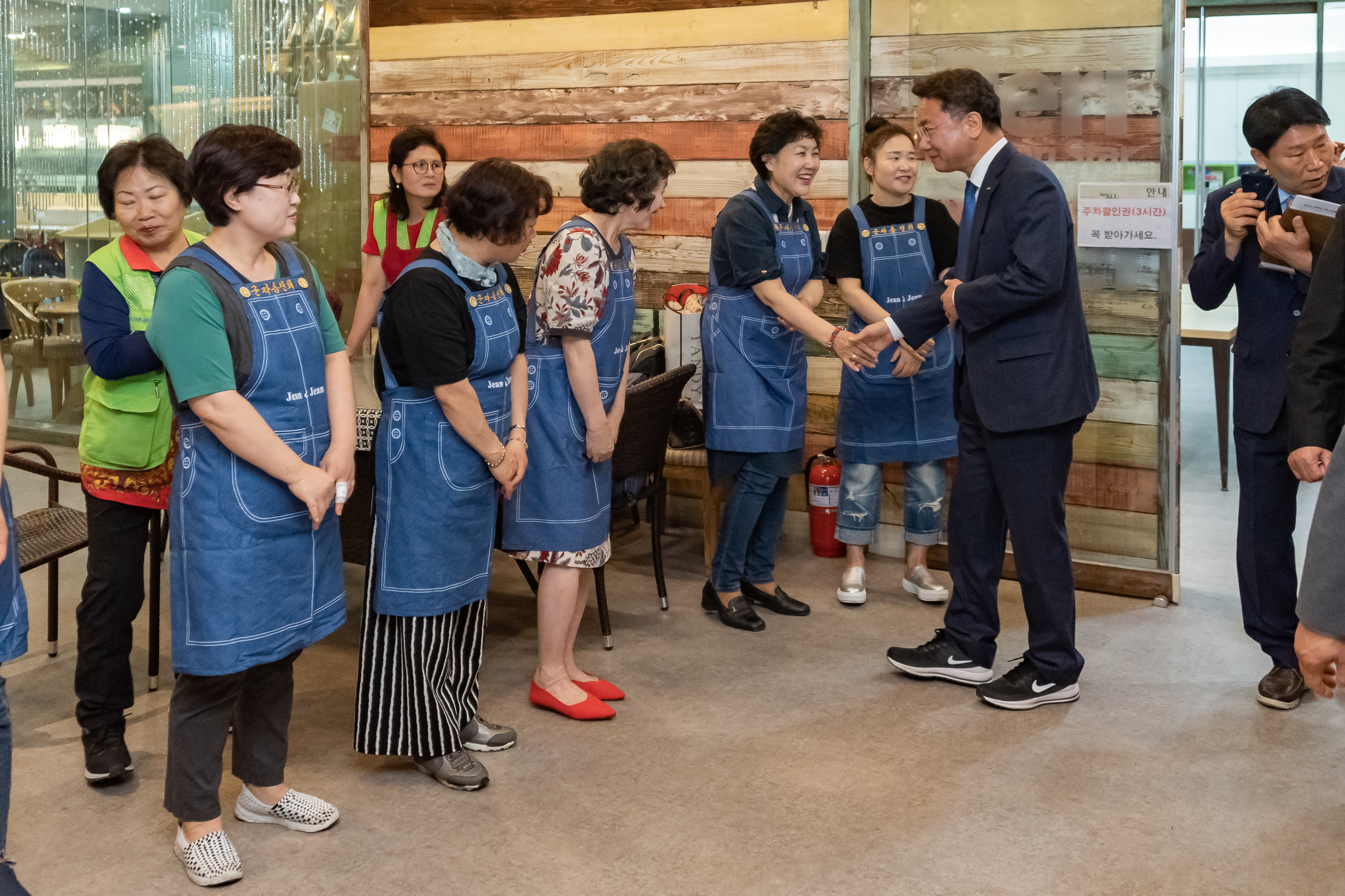 20190508-제47회 어버이날 기념 경로잔치 20190508-40083_S_100739.jpg