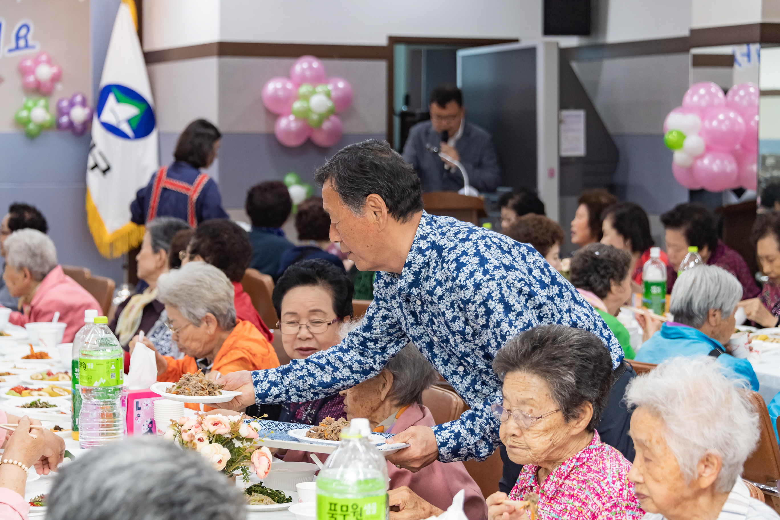 20190508-제47회 어버이날 기념 경로잔치 20190508-40186_S_100743.jpg