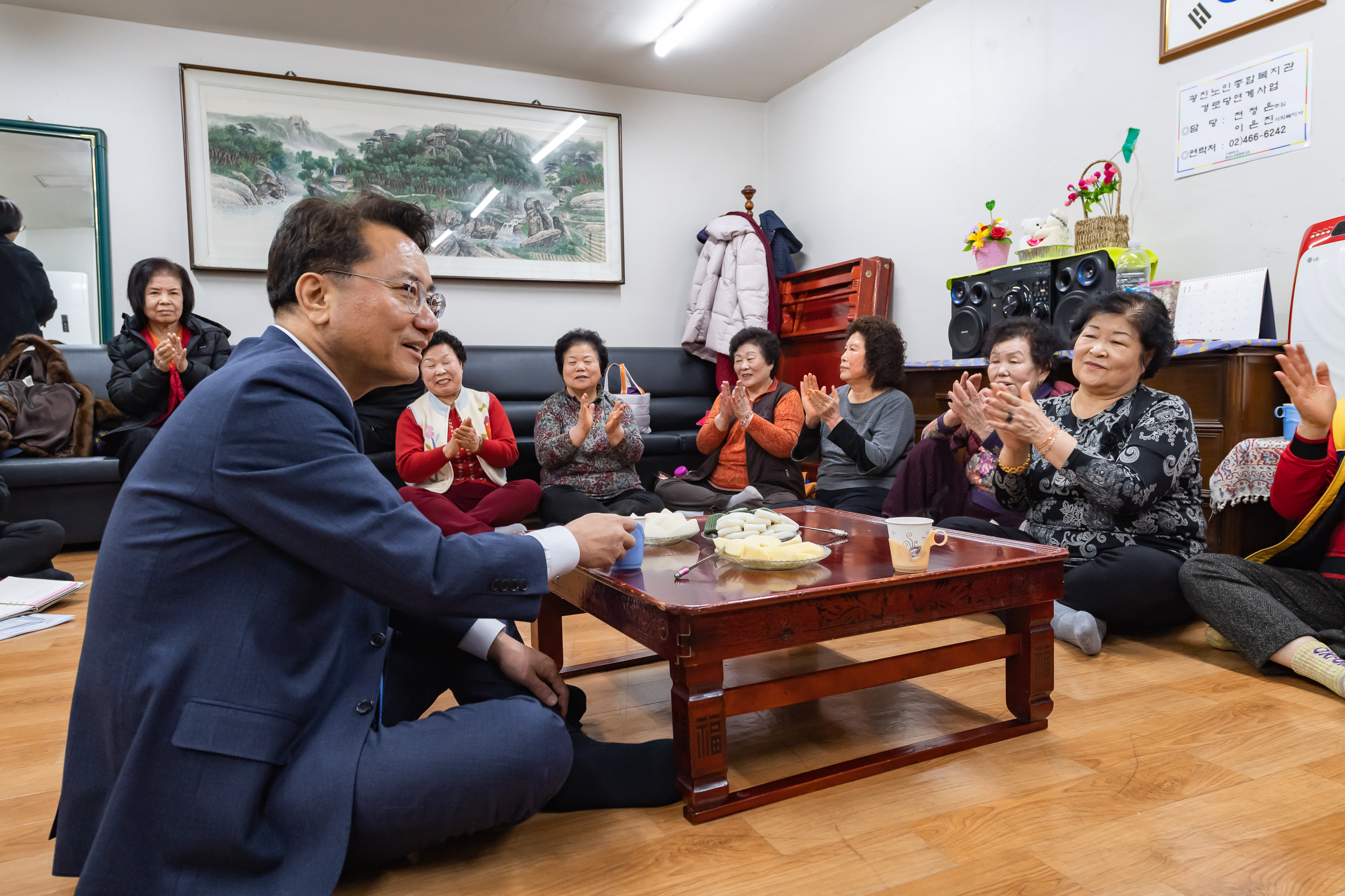 20190129-설맞이 노인복지시설 위문-자양1동 중앙경로당 ND5_8251_S.jpg