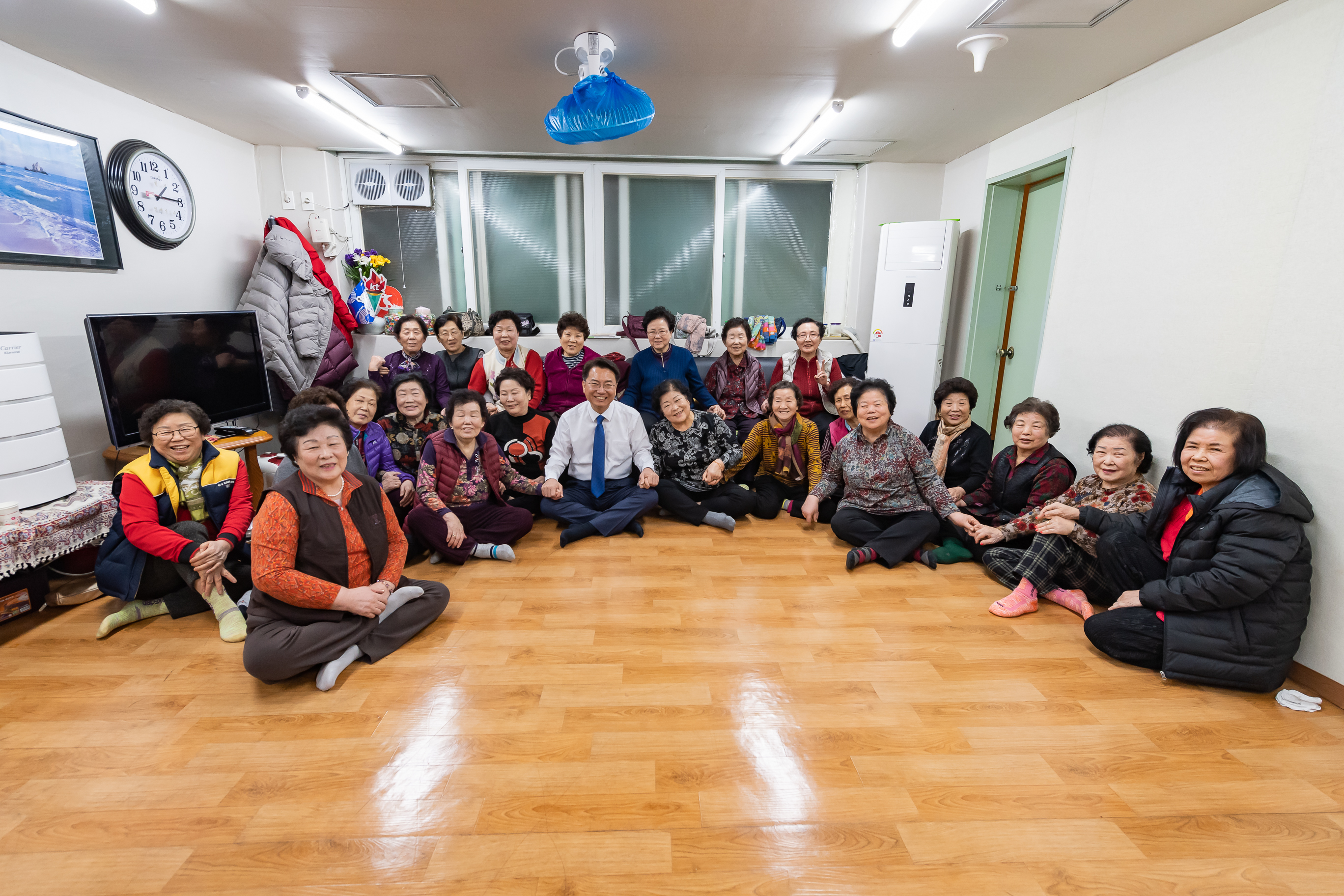 20190129-설맞이 노인복지시설 위문-자양1동 중앙경로당 ND5_8299_S.jpg